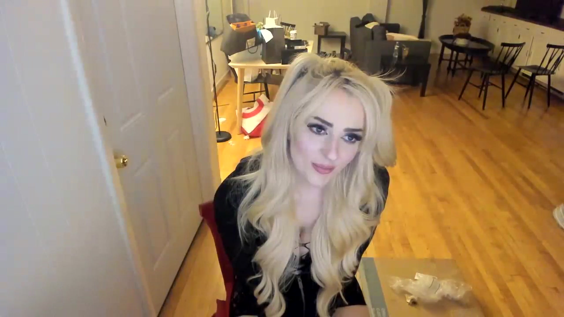 Gallery image thumbnail from Milk_Party's myfreecams stream on, 11/17/2023, 08:38 image 18 of 20
