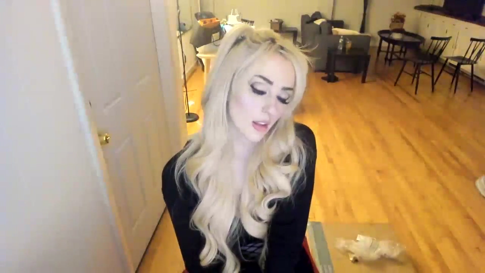 Gallery image thumbnail from Milk_Party's myfreecams stream on, 11/17/2023, 08:38 image 17 of 20