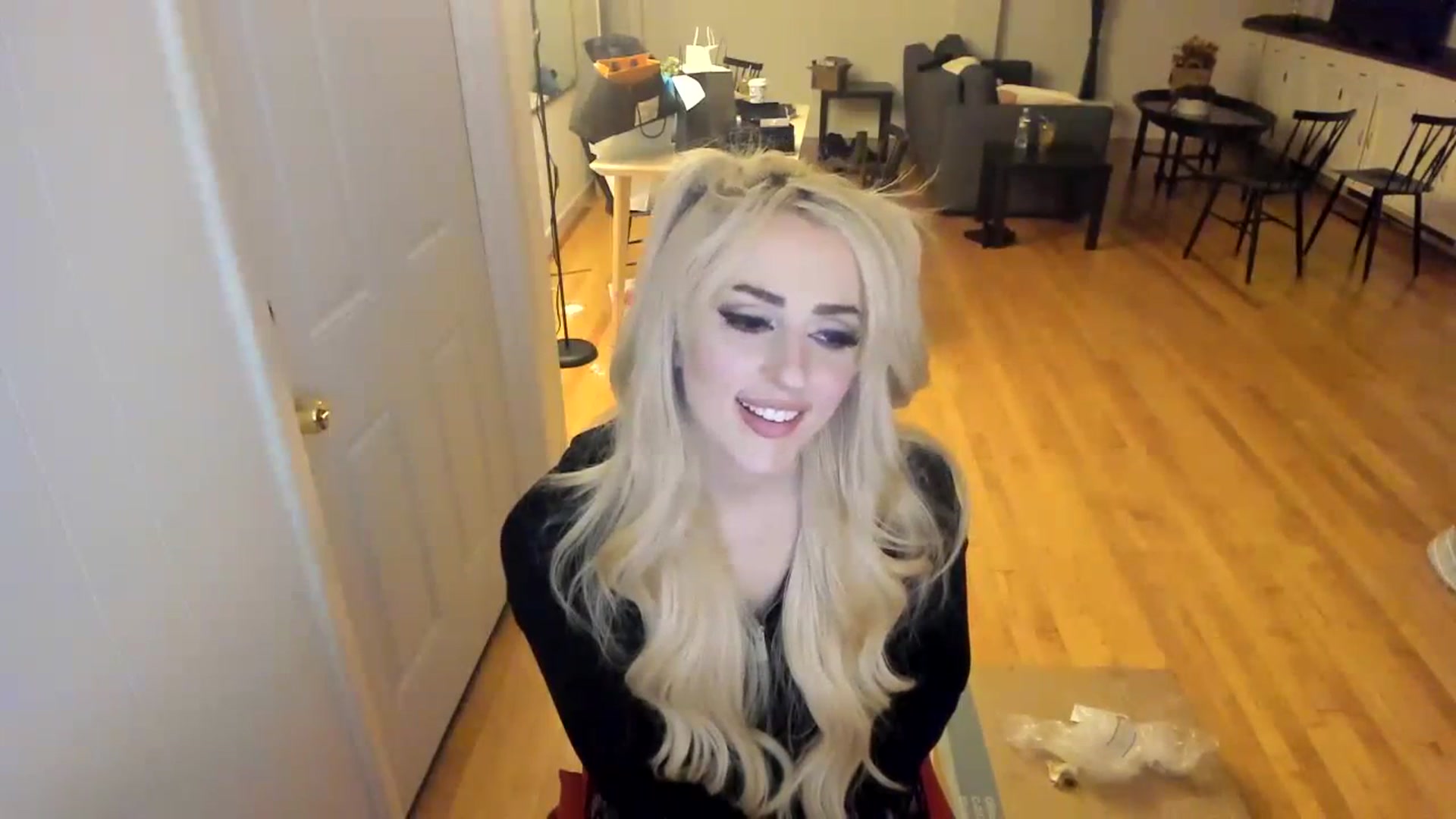 Gallery image thumbnail from Milk_Party's myfreecams stream on, 11/17/2023, 08:38 image 13 of 20