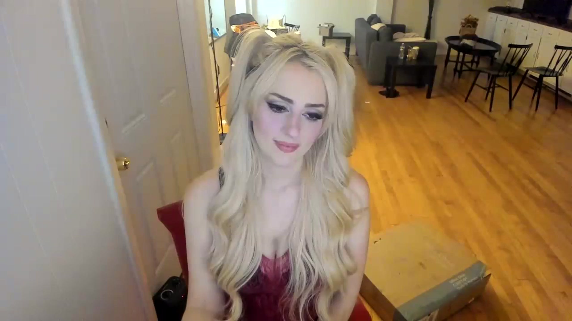 Gallery image thumbnail from Milk_Party's myfreecams stream on, 11/18/2023, 08:54 image 17 of 20
