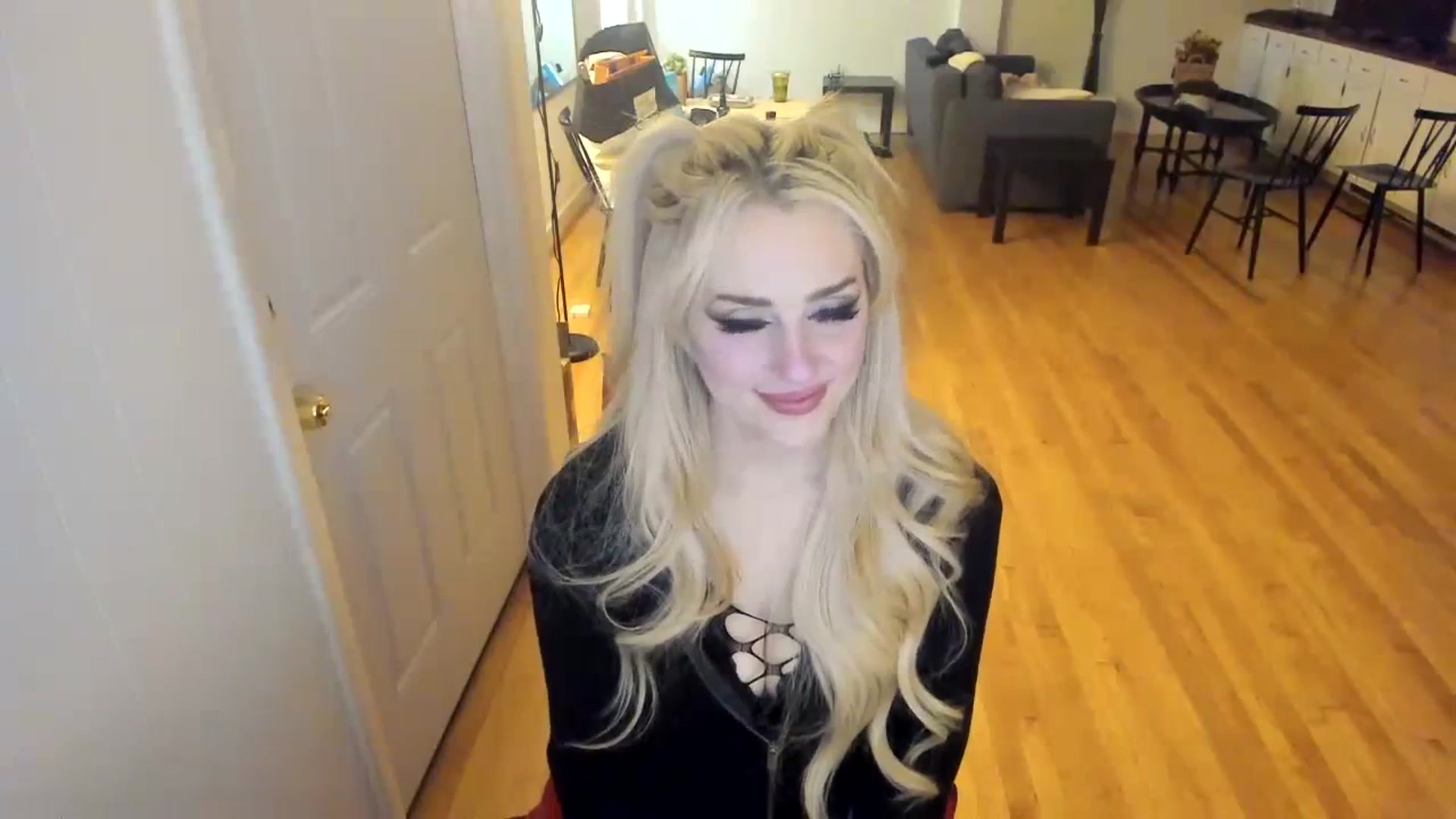 Gallery image thumbnail from Milk_Party's myfreecams stream on, 11/20/2023, 03:14 image 6 of 20
