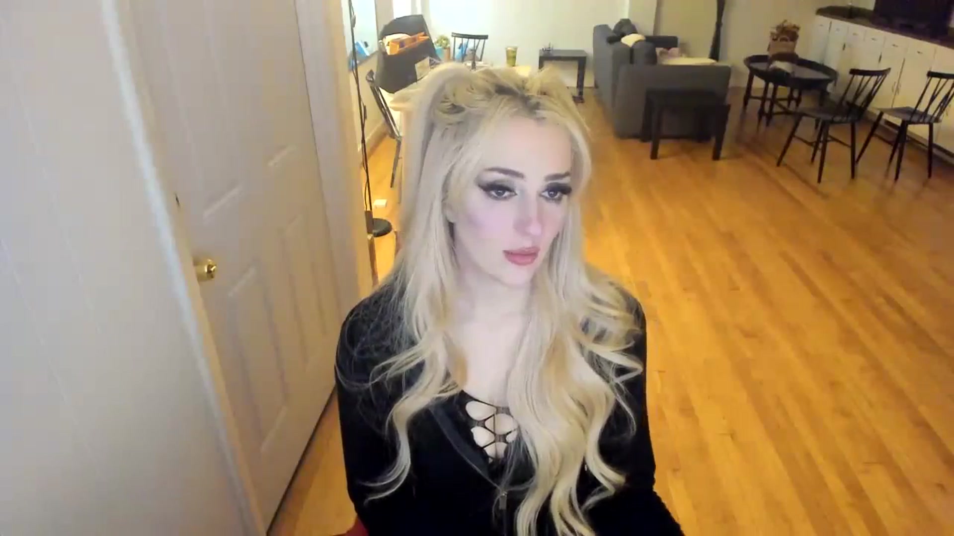 Gallery image thumbnail from Milk_Party's myfreecams stream on, 11/20/2023, 03:14 image 13 of 20