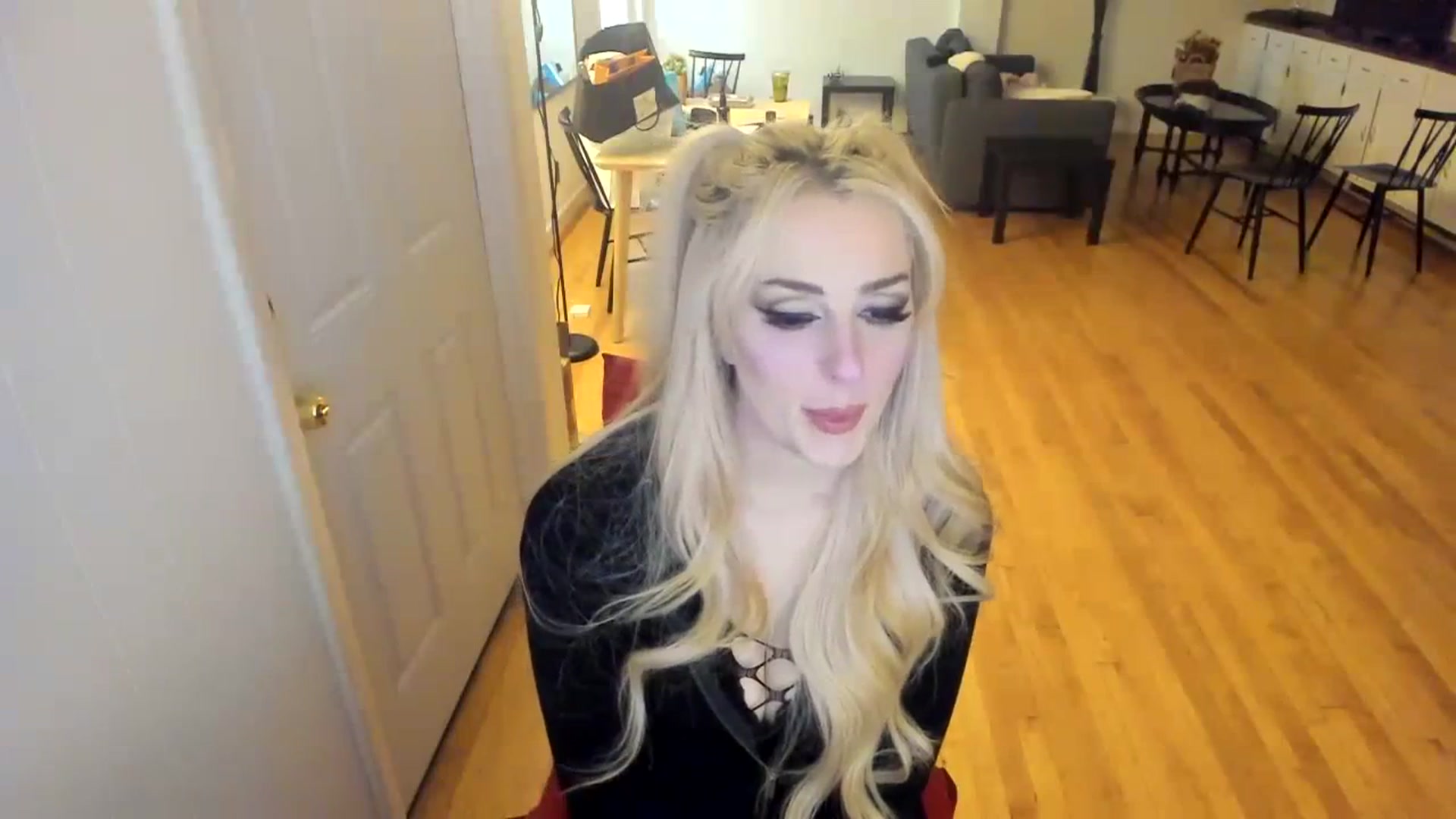 Gallery image thumbnail from Milk_Party's myfreecams stream on, 11/20/2023, 03:14 image 15 of 20