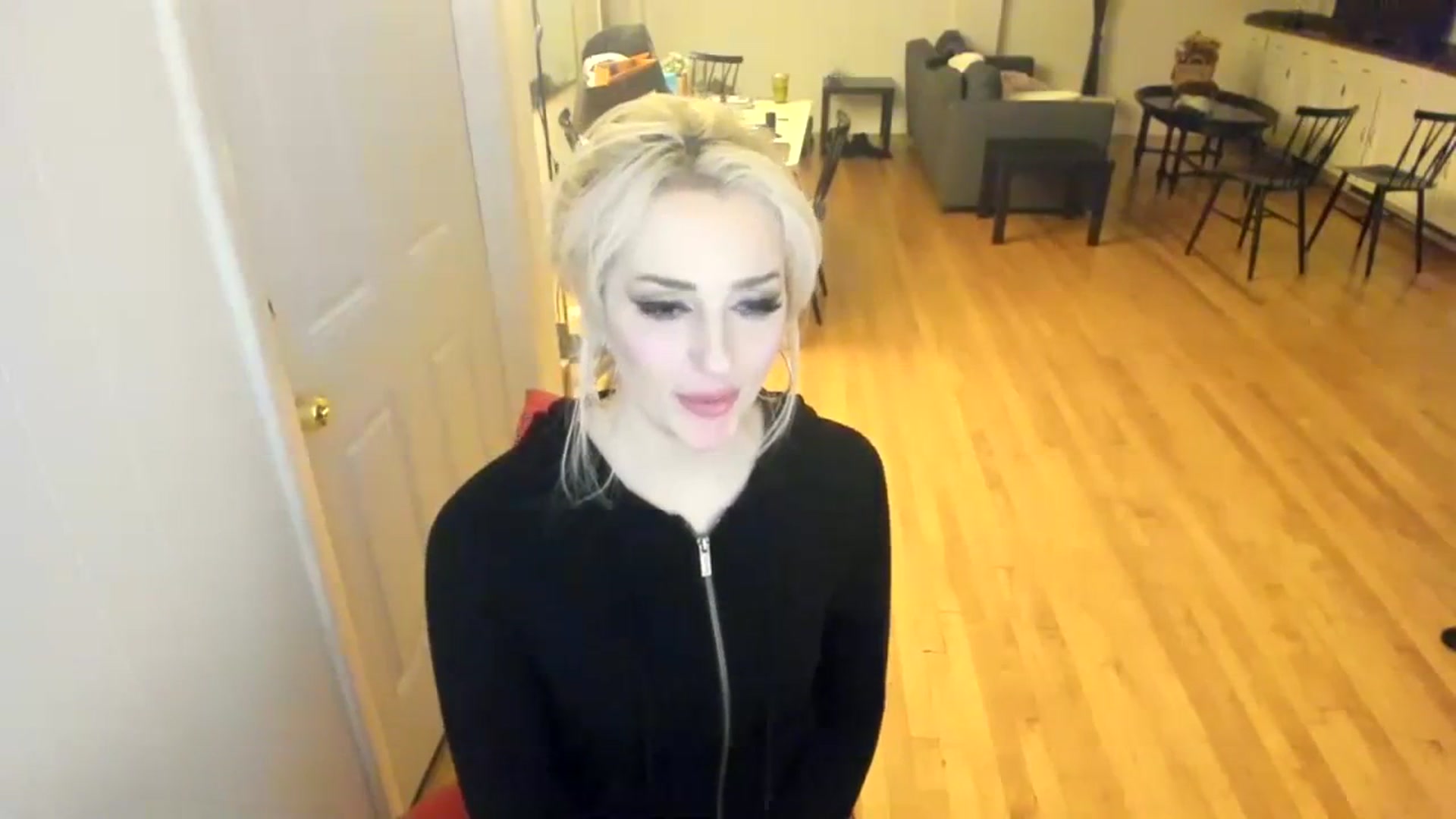 Gallery image thumbnail from Milk_Party's myfreecams stream on, 11/20/2023, 11:25 image 12 of 20