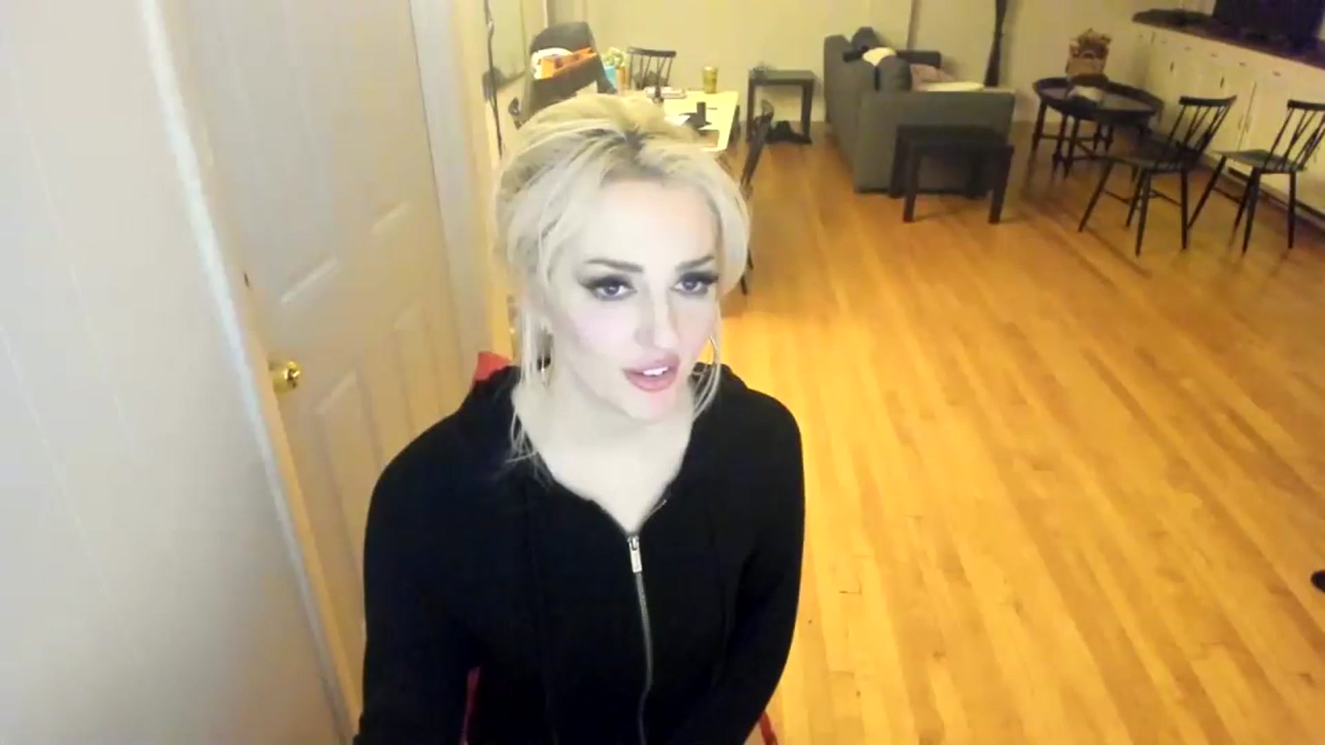 Gallery image thumbnail from Milk_Party's myfreecams stream on, 11/20/2023, 11:25 image 9 of 20