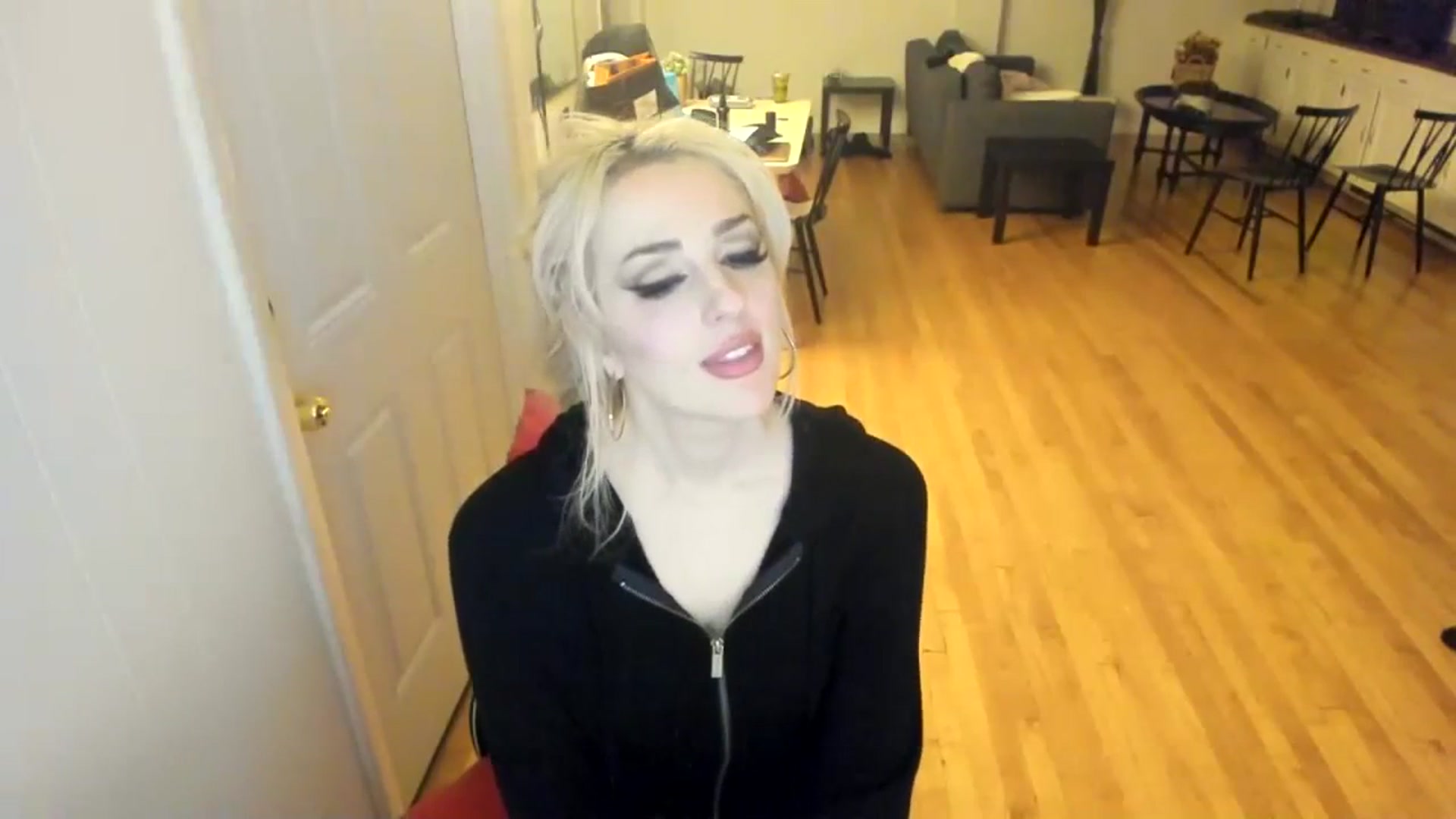 Gallery image thumbnail from Milk_Party's myfreecams stream on, 11/20/2023, 11:25 image 6 of 20