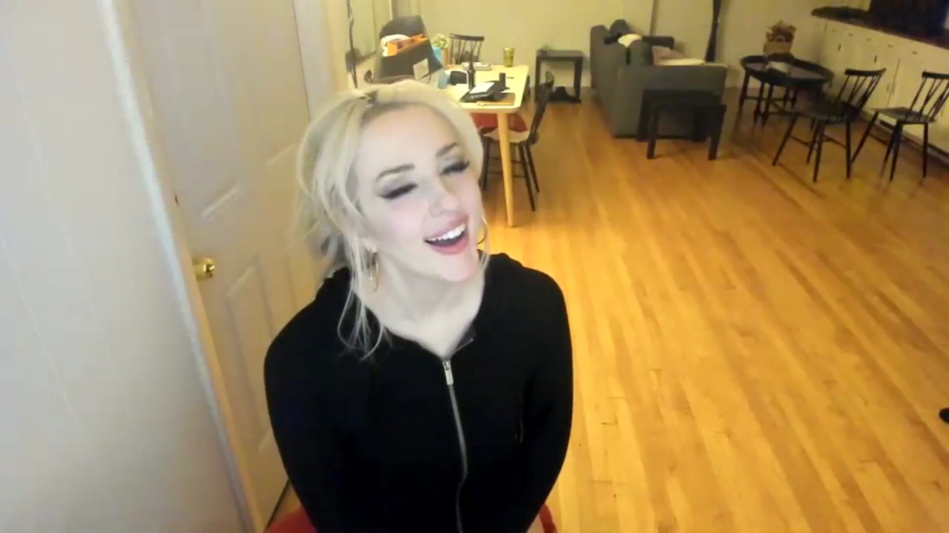 Gallery image thumbnail from Milk_Party's myfreecams stream on, 11/20/2023, 11:25 image 8 of 20