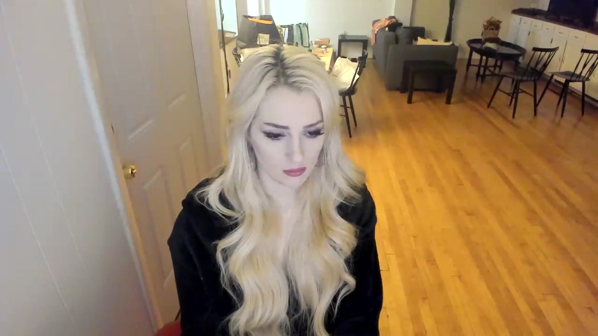 Gallery image thumbnail from Milk_Party's myfreecams stream on, 11/27/2023, 11:08 image 20 of 20