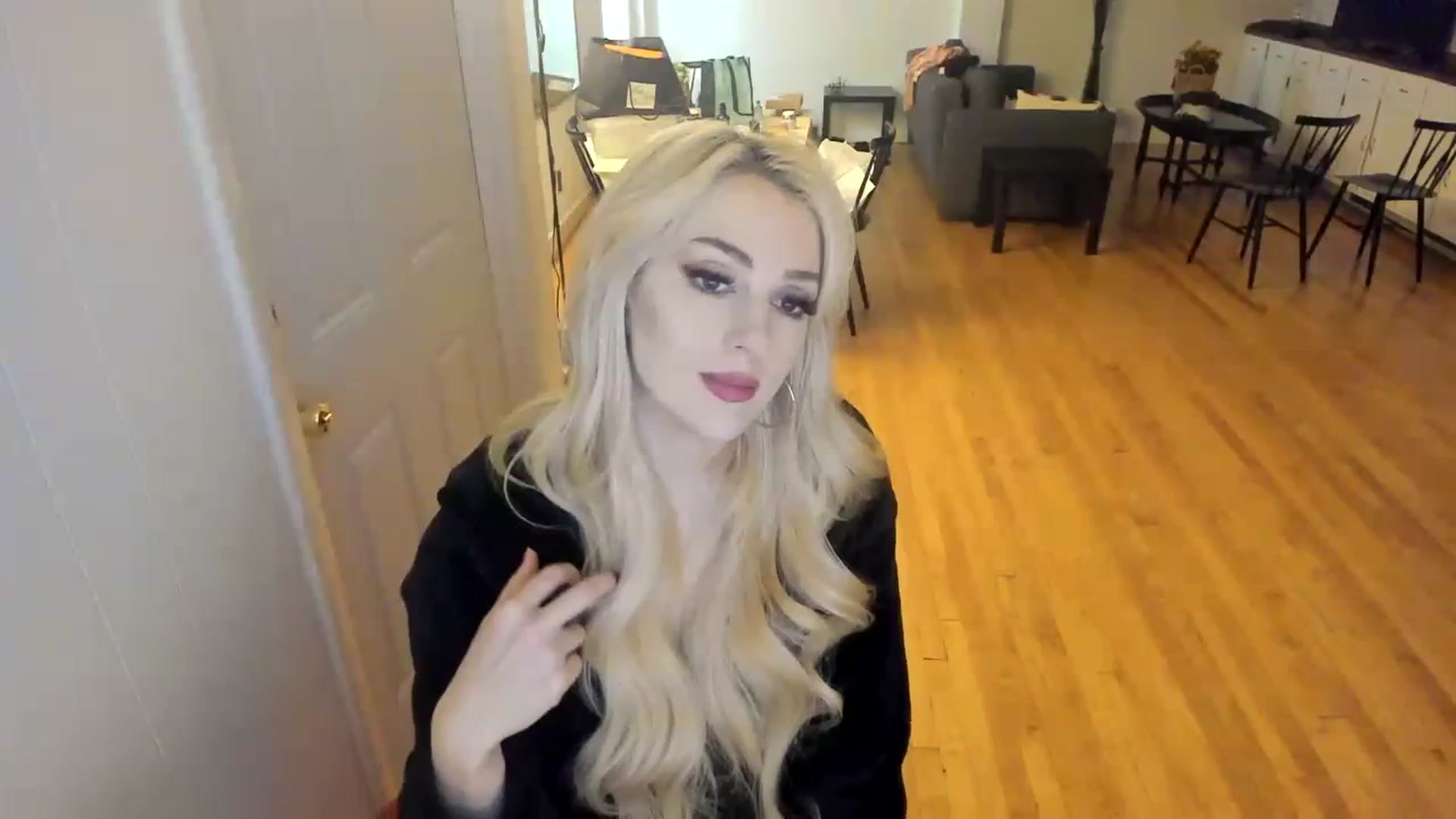 Gallery image thumbnail from Milk_Party's myfreecams stream on, 11/27/2023, 11:08 image 1 of 20