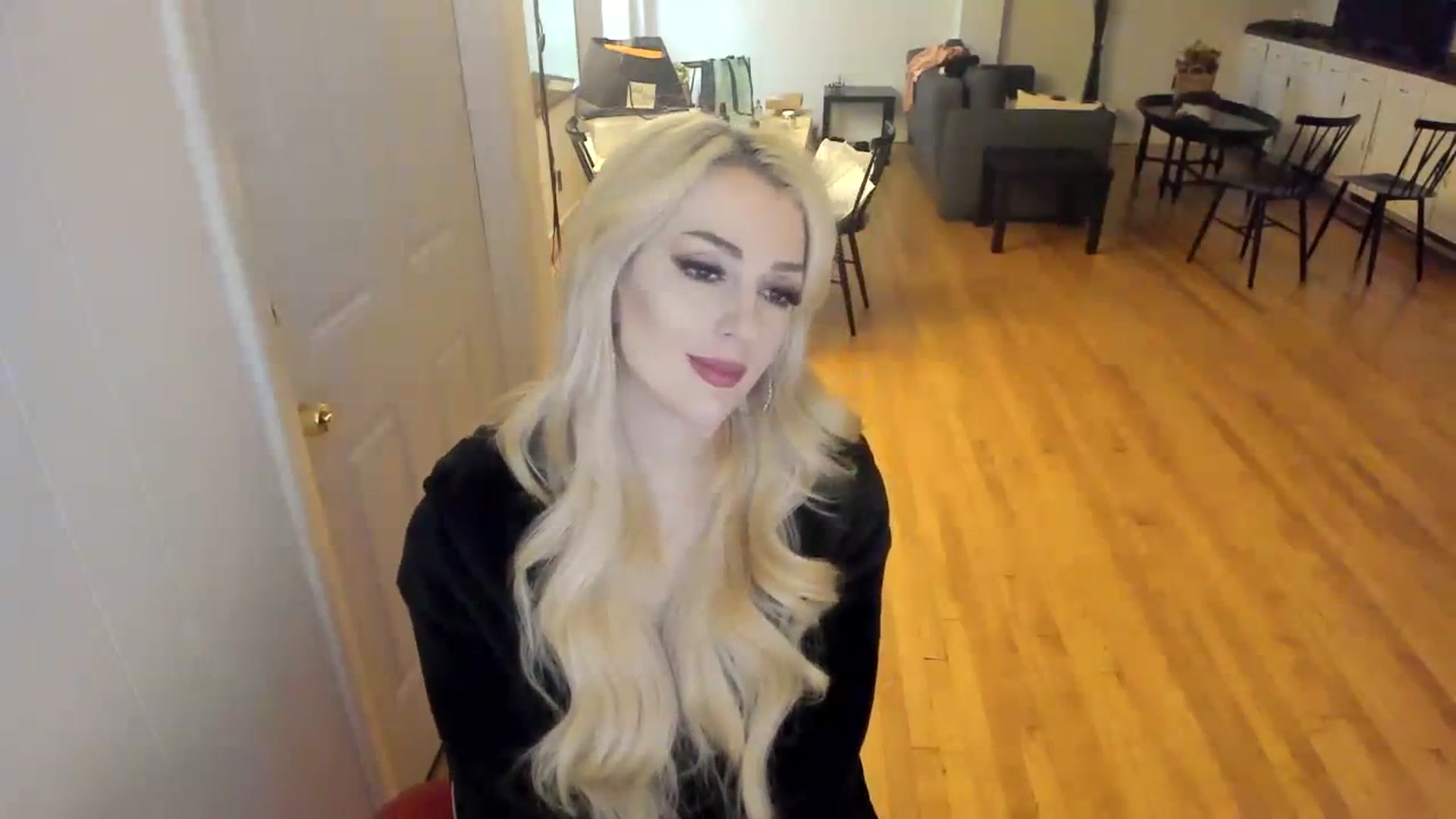 Gallery image thumbnail from Milk_Party's myfreecams stream on, 11/27/2023, 11:08 image 11 of 20