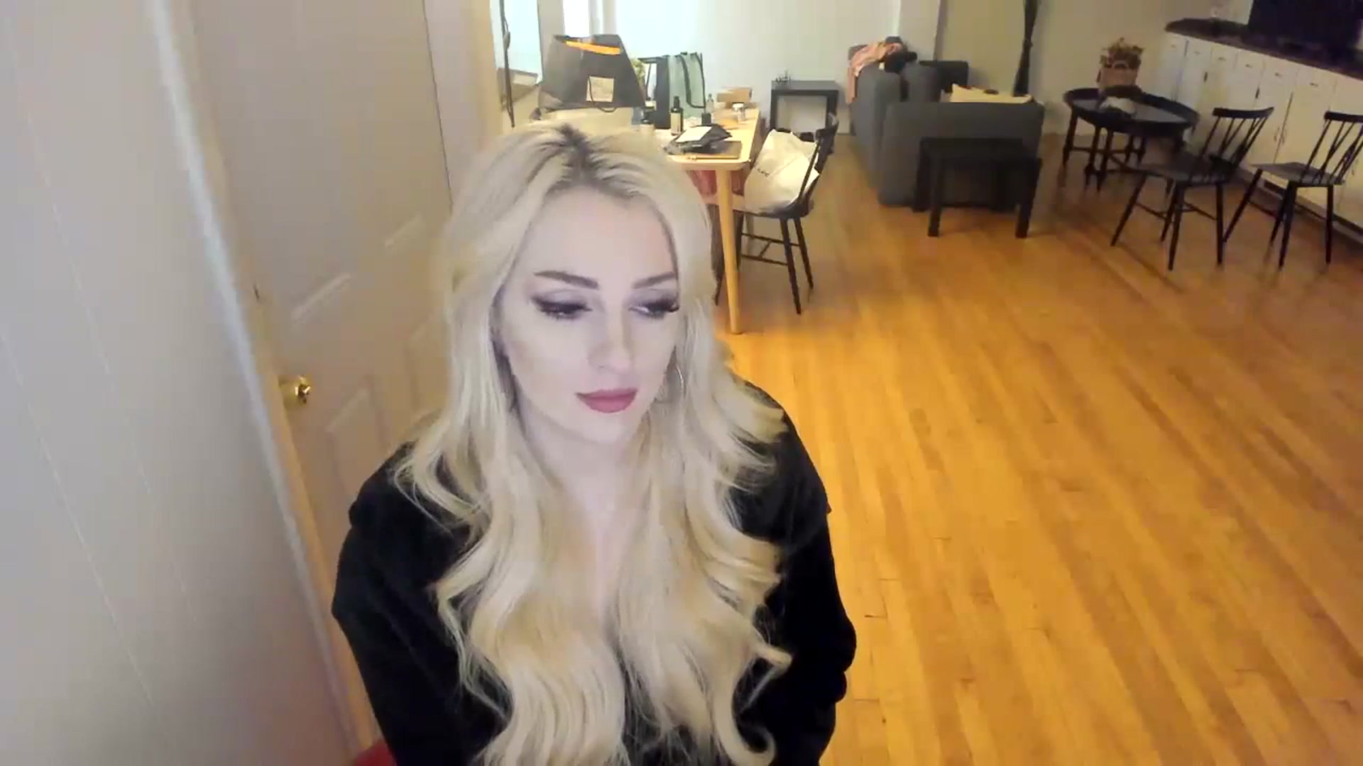 Gallery image thumbnail from Milk_Party's myfreecams stream on, 11/27/2023, 11:08 image 14 of 20