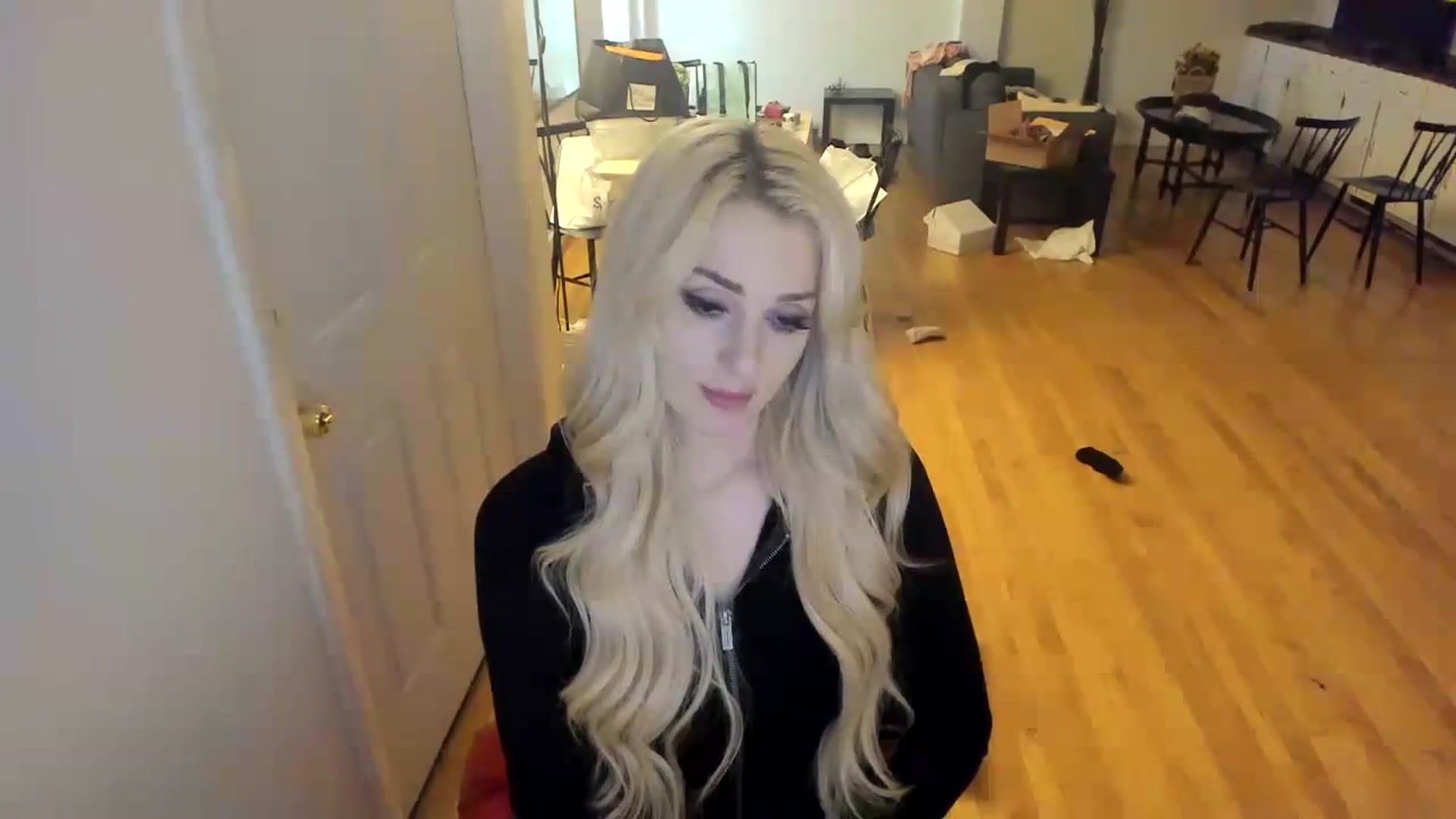 Gallery image thumbnail from Milk_Party's myfreecams stream on, 11/28/2023, 01:11 image 20 of 20