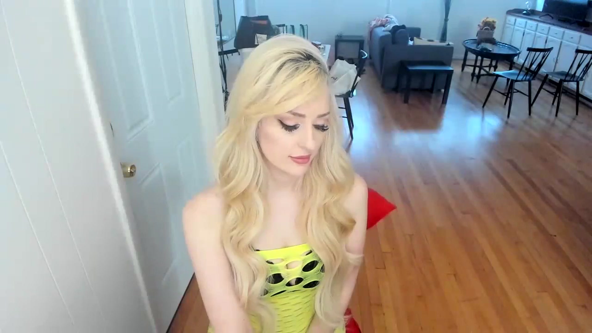 Gallery image thumbnail from Milk_Party's myfreecams stream on, 11/28/2023, 14:47 image 11 of 20