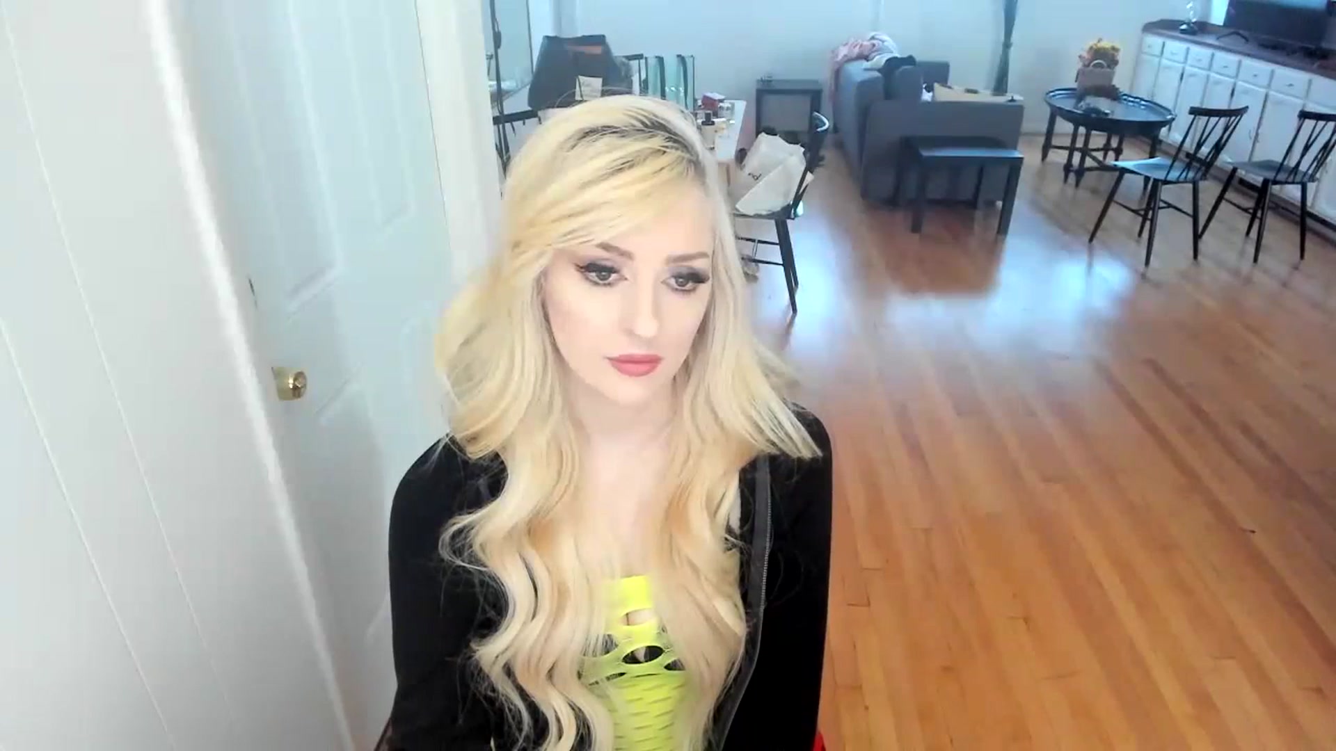 Gallery image thumbnail from Milk_Party's myfreecams stream on, 11/28/2023, 14:47 image 18 of 20