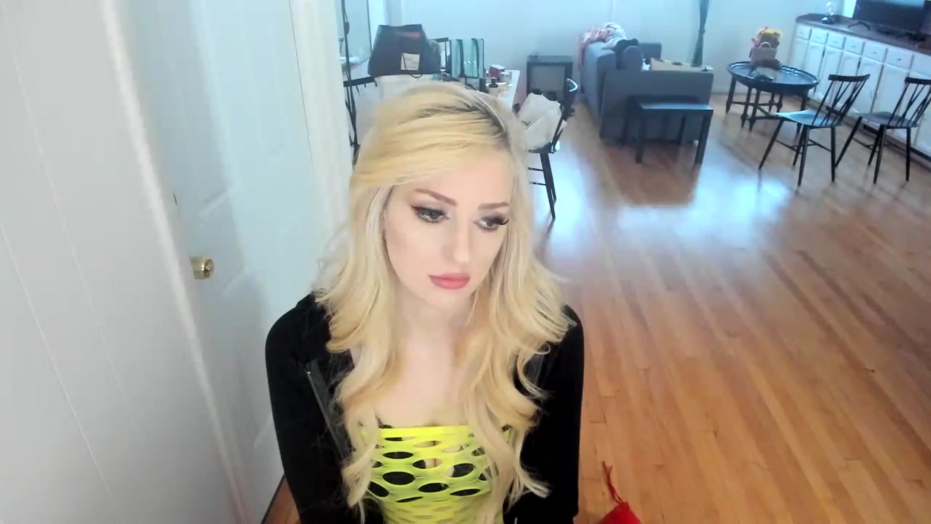 Gallery image thumbnail from Milk_Party's myfreecams stream on, 11/28/2023, 15:47 image 14 of 20