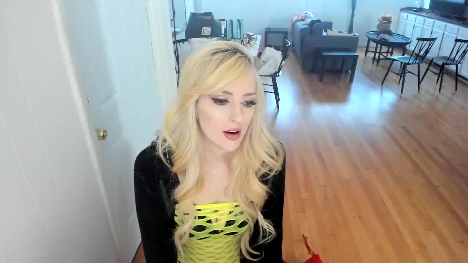 Gallery image thumbnail from Milk_Party's myfreecams stream on, 11/28/2023, 15:47 image 8 of 20