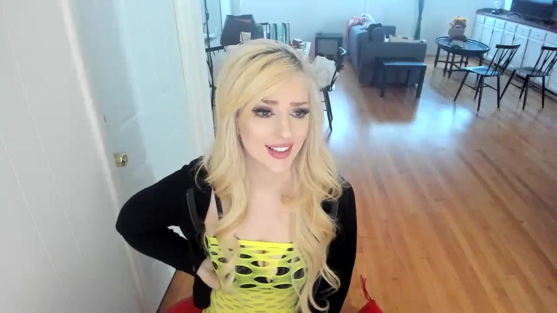 Gallery image thumbnail from Milk_Party's myfreecams stream on, 11/28/2023, 15:47 image 19 of 20