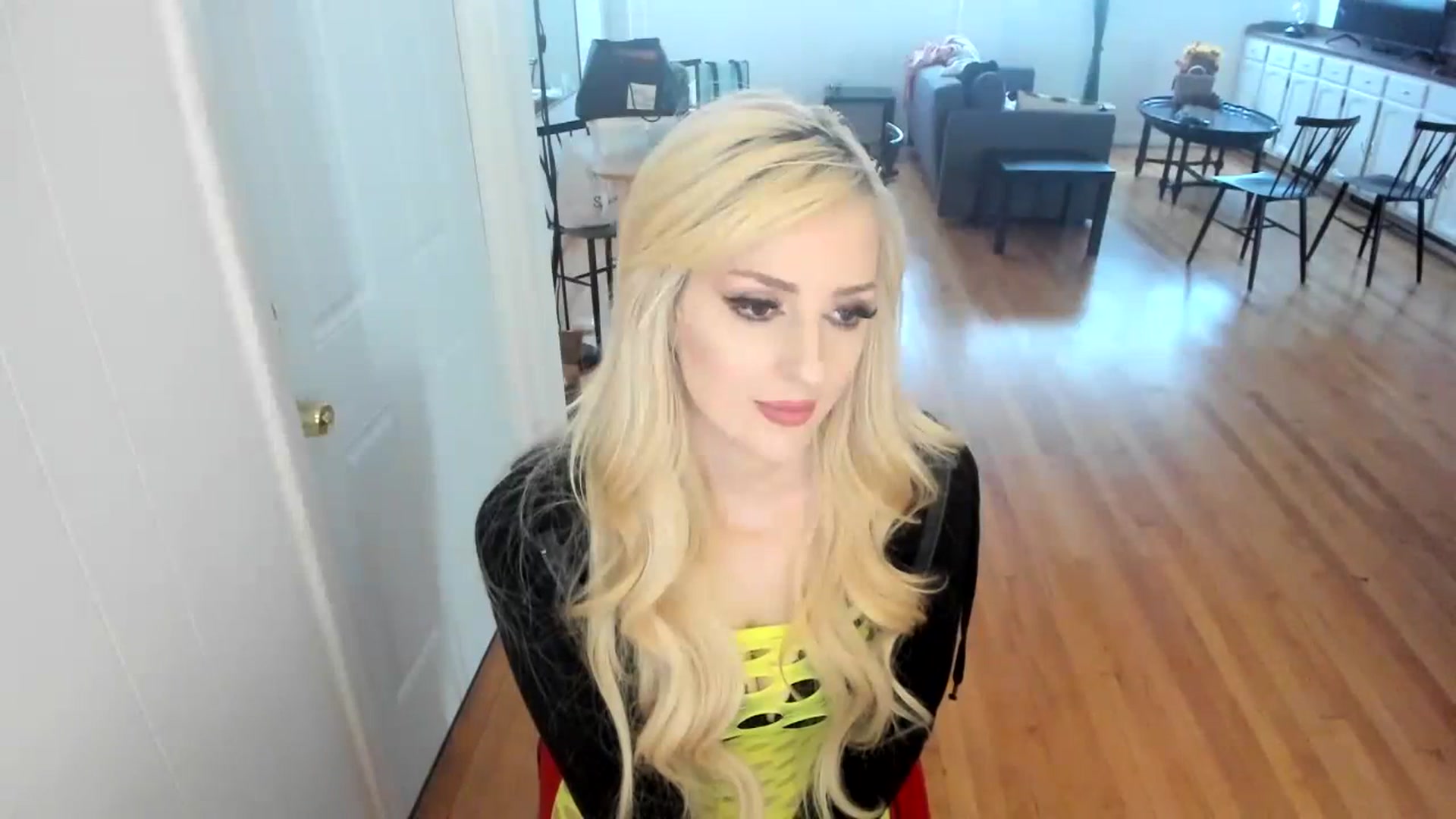 Gallery image thumbnail from Milk_Party's myfreecams stream on, 11/28/2023, 16:48 image 3 of 20