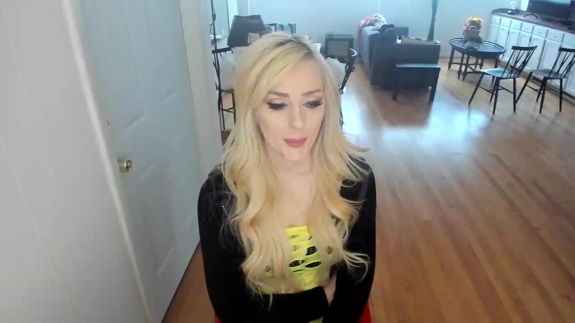 Gallery image thumbnail from Milk_Party's myfreecams stream on, 11/28/2023, 16:48 image 15 of 20