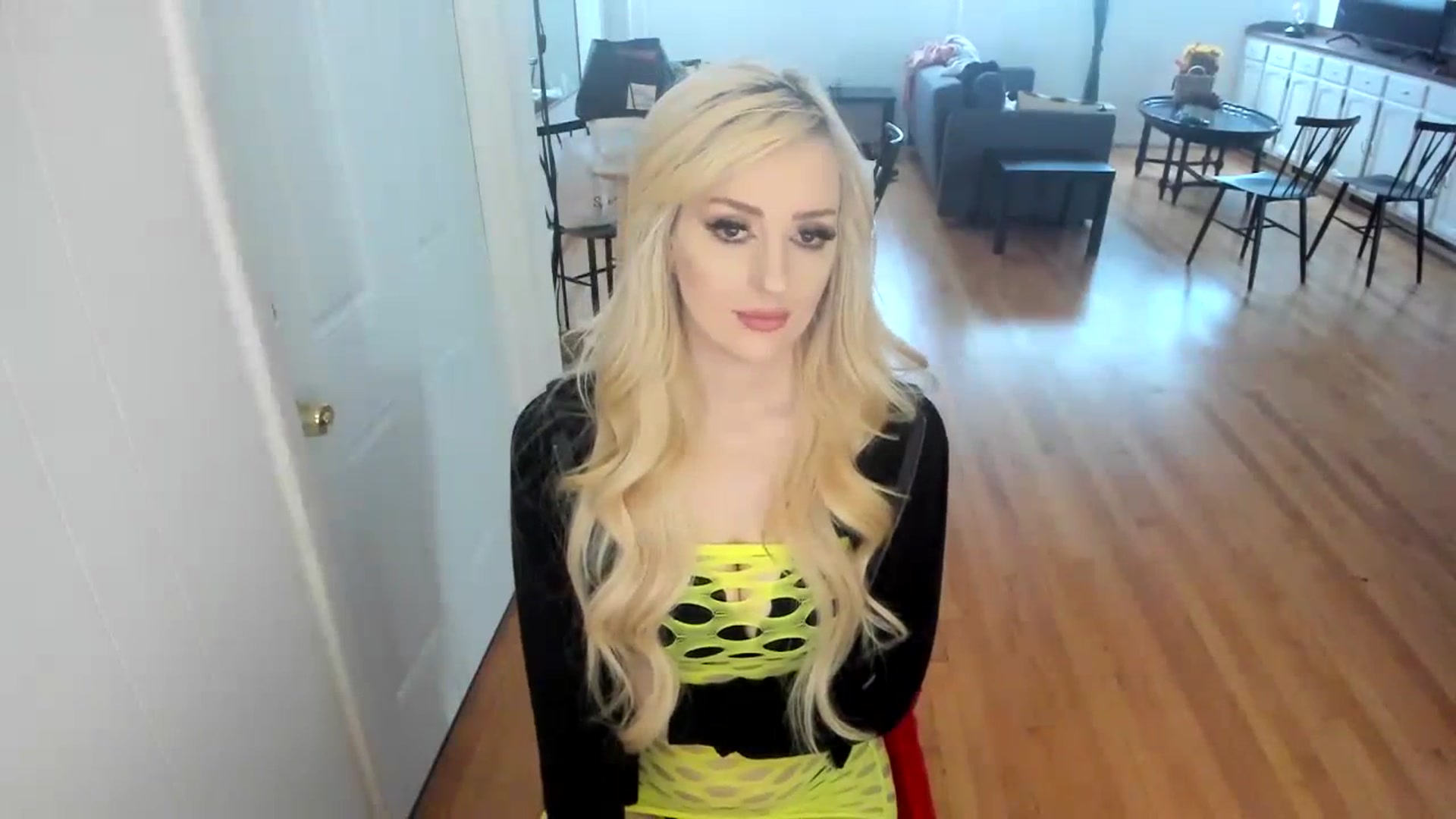 Gallery image thumbnail from Milk_Party's myfreecams stream on, 11/28/2023, 16:48 image 5 of 20