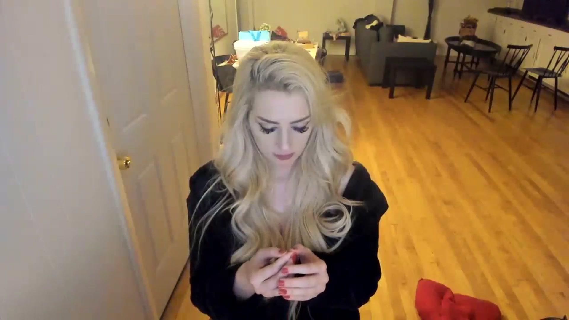 Gallery image thumbnail from Milk_Party's myfreecams stream on, 11/29/2023, 02:15 image 20 of 20