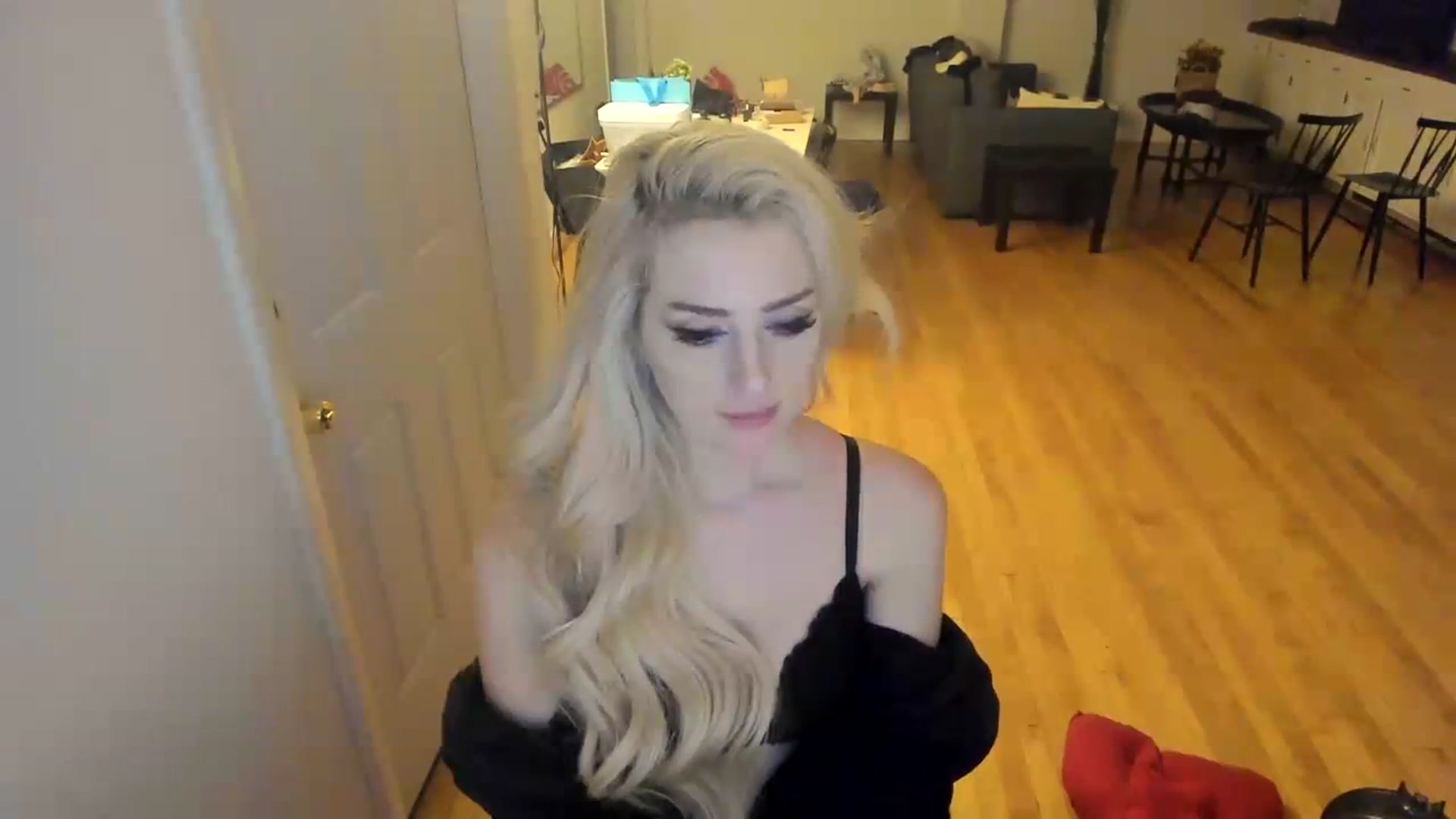 Gallery image thumbnail from Milk_Party's myfreecams stream on, 11/29/2023, 02:15 image 2 of 20