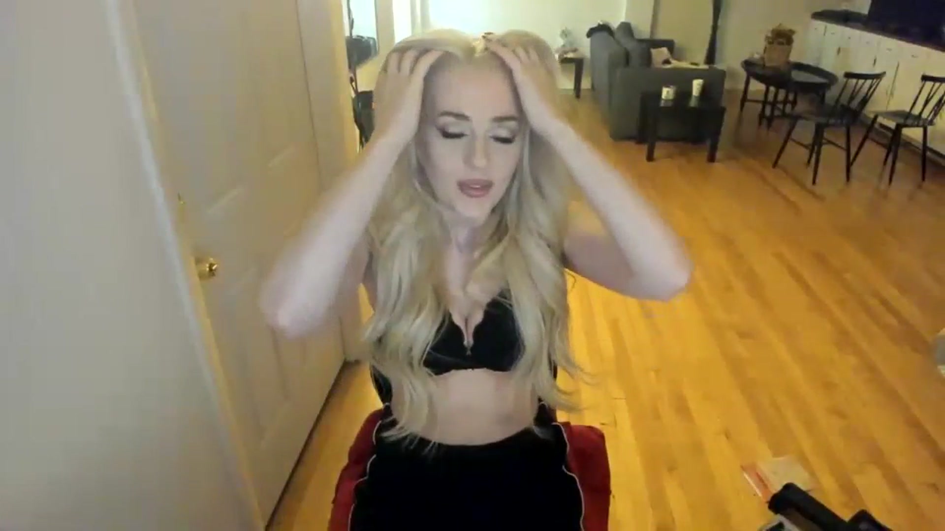 Gallery image thumbnail from Milk_Party's myfreecams stream on, 12/09/2023, 05:47 image 3 of 20