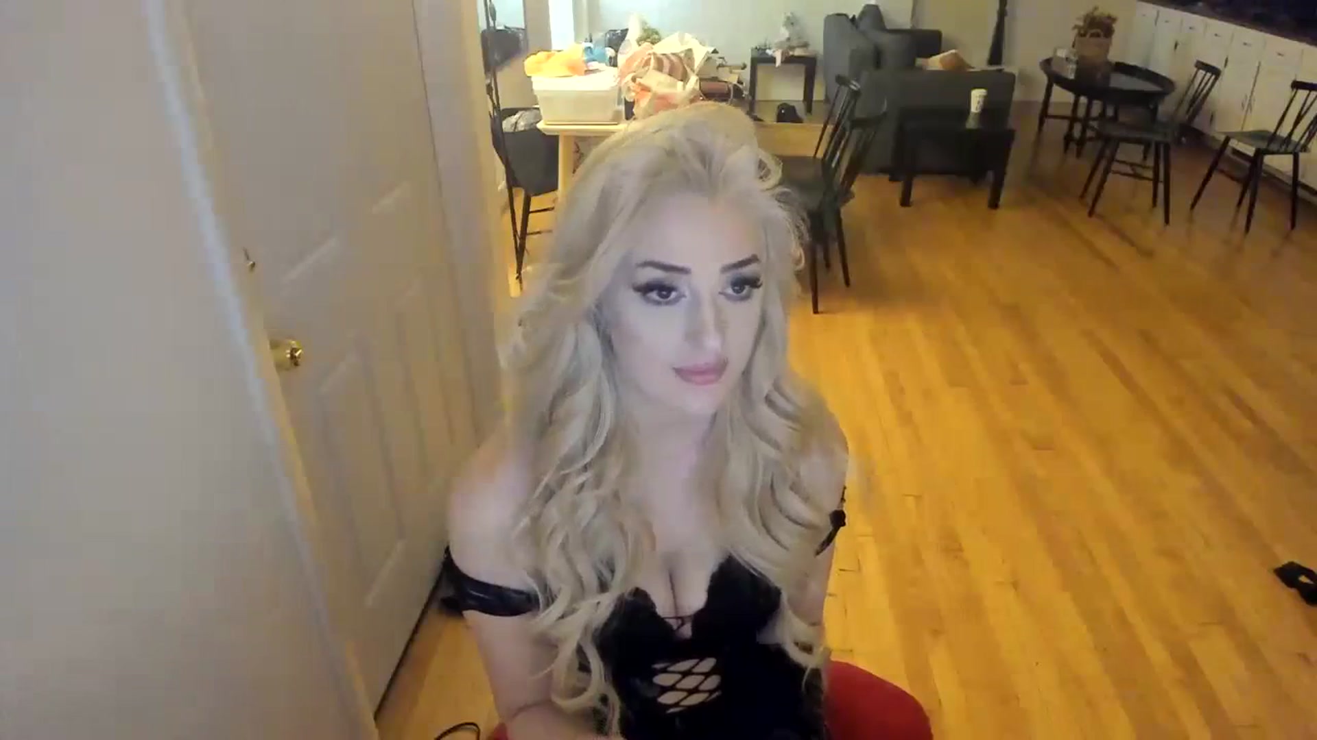 Gallery image thumbnail from Milk_Party's myfreecams stream on, 12/13/2023, 01:13 image 5 of 20