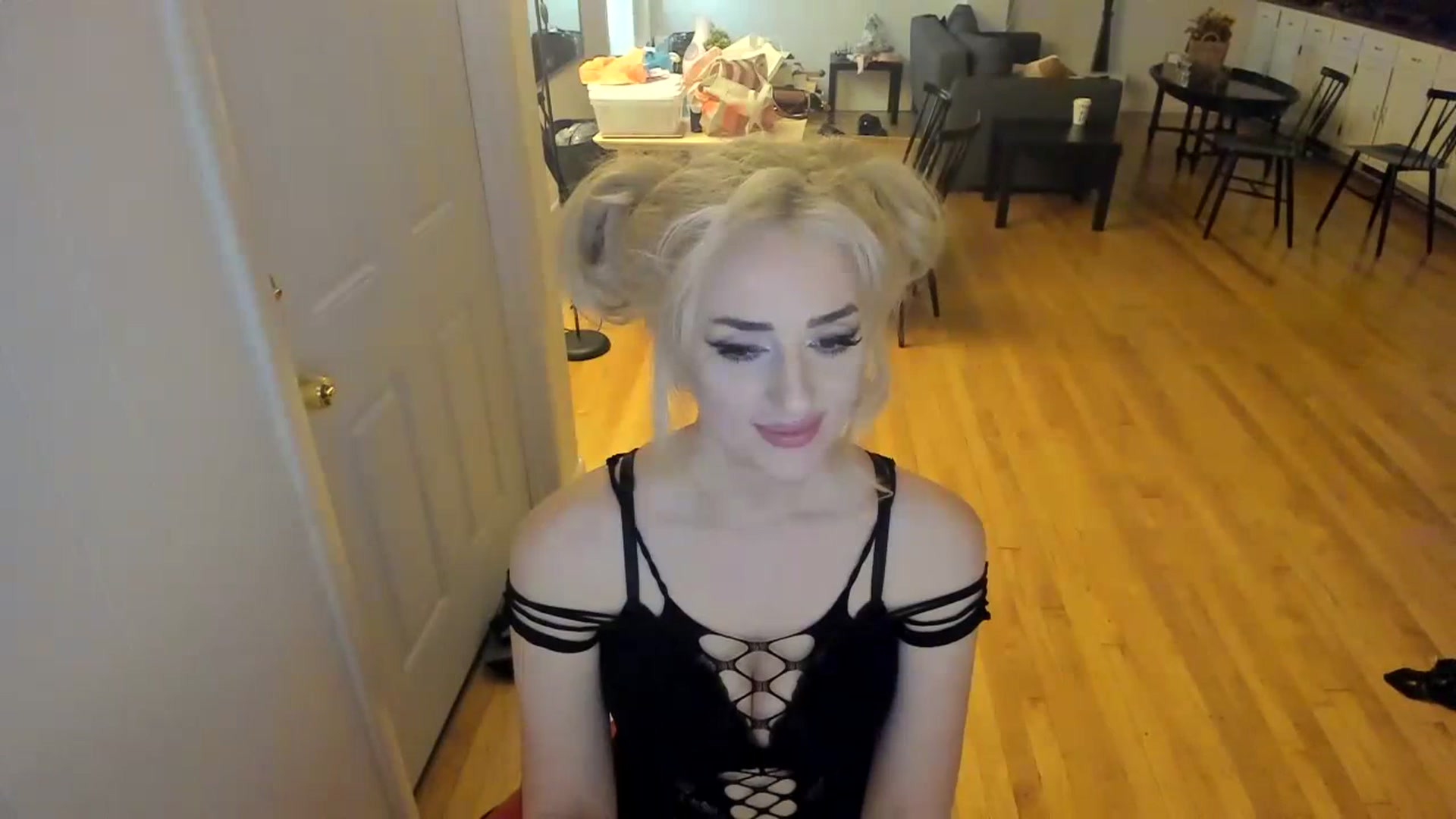 Gallery image thumbnail from Milk_Party's myfreecams stream on, 12/13/2023, 03:23 image 8 of 20