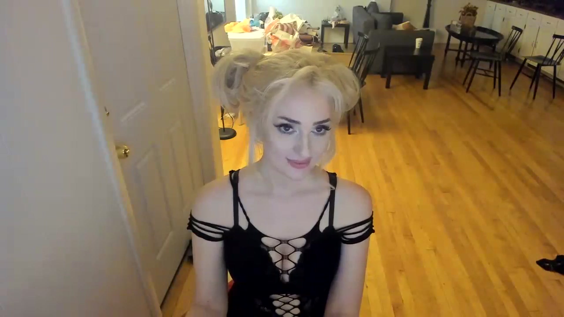 Gallery image thumbnail from Milk_Party's myfreecams stream on, 12/13/2023, 03:23 image 12 of 20