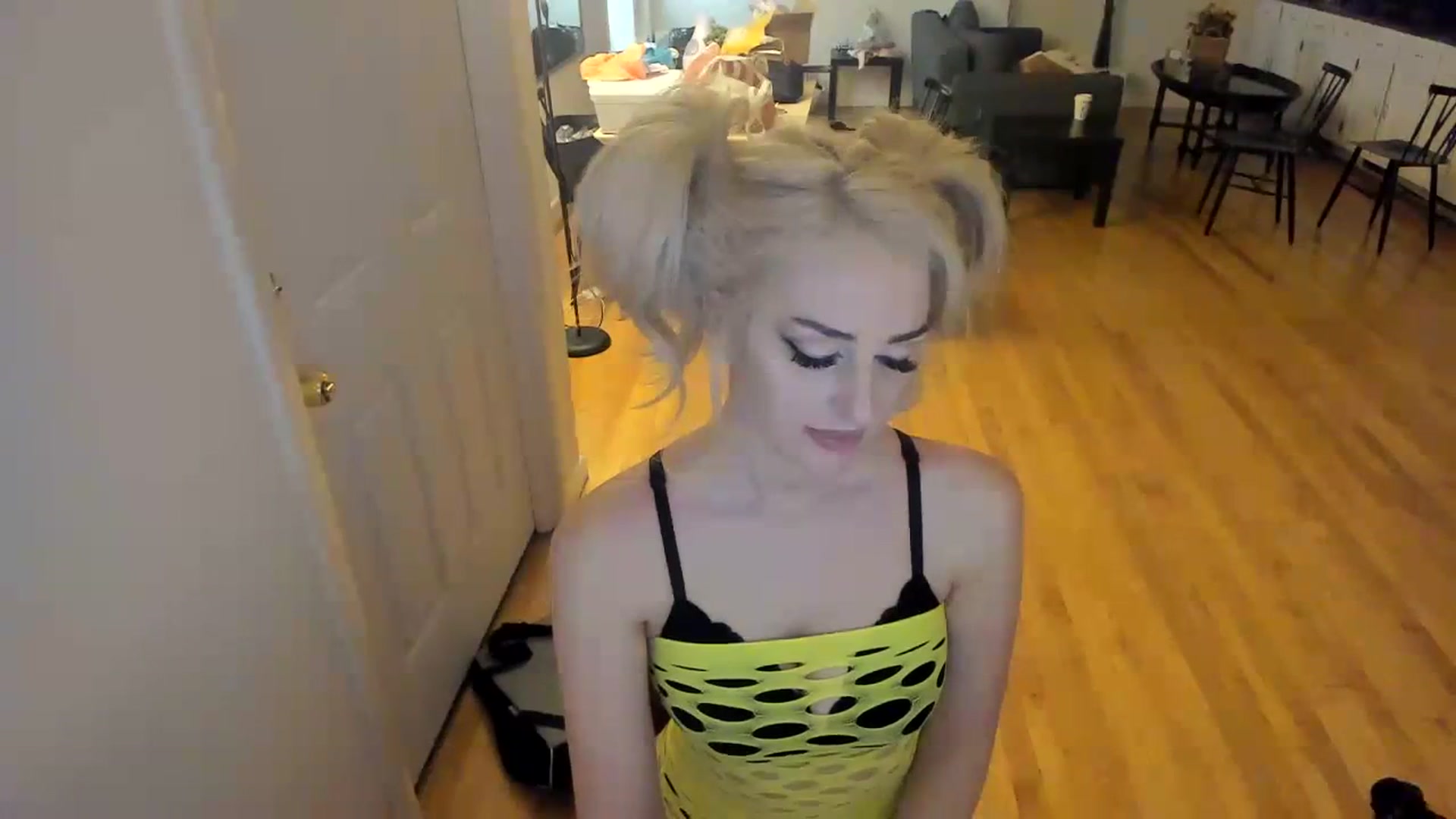 Gallery image thumbnail from Milk_Party's myfreecams stream on, 12/14/2023, 01:31 image 3 of 20