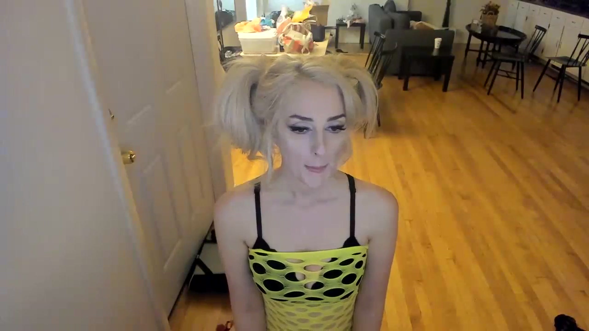 Gallery image thumbnail from Milk_Party's myfreecams stream on, 12/14/2023, 02:54 image 14 of 20