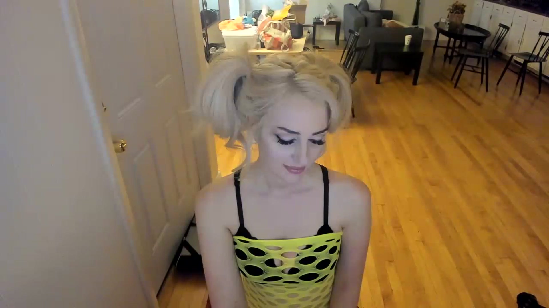 Gallery image thumbnail from Milk_Party's myfreecams stream on, 12/14/2023, 02:54 image 13 of 20