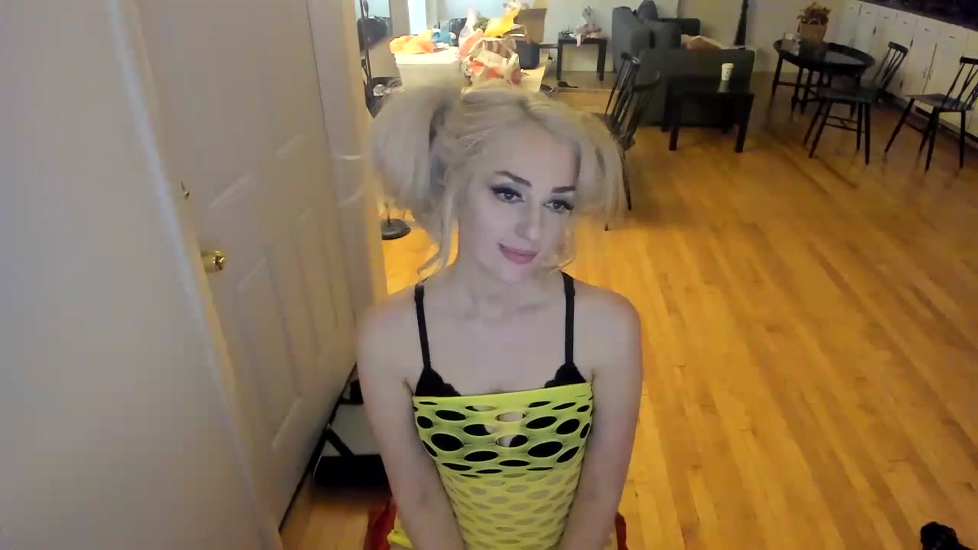Gallery image thumbnail from Milk_Party's myfreecams stream on, 12/14/2023, 02:54 image 3 of 20