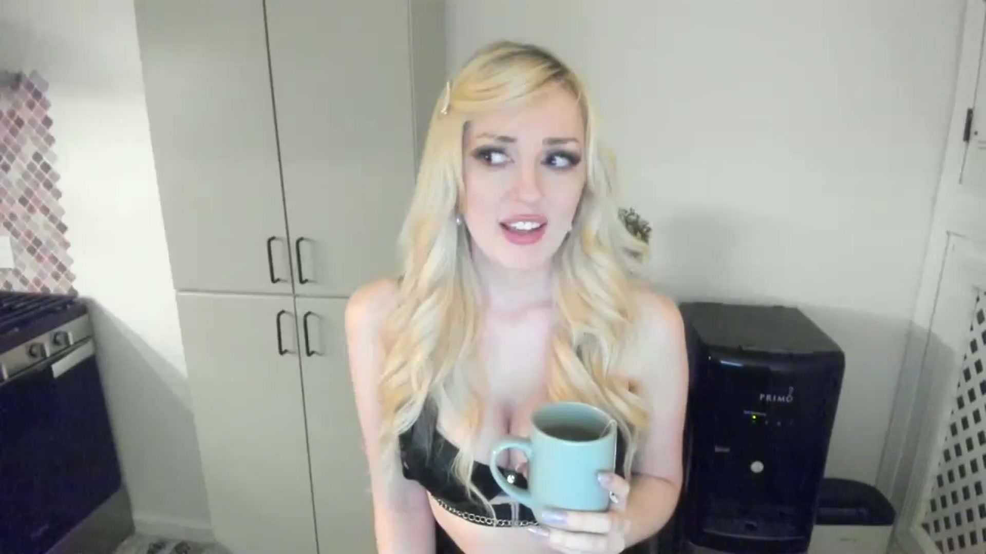 Gallery image thumbnail from Milk_Party's myfreecams stream on, 03/15/2024, 05:41 image 11 of 20