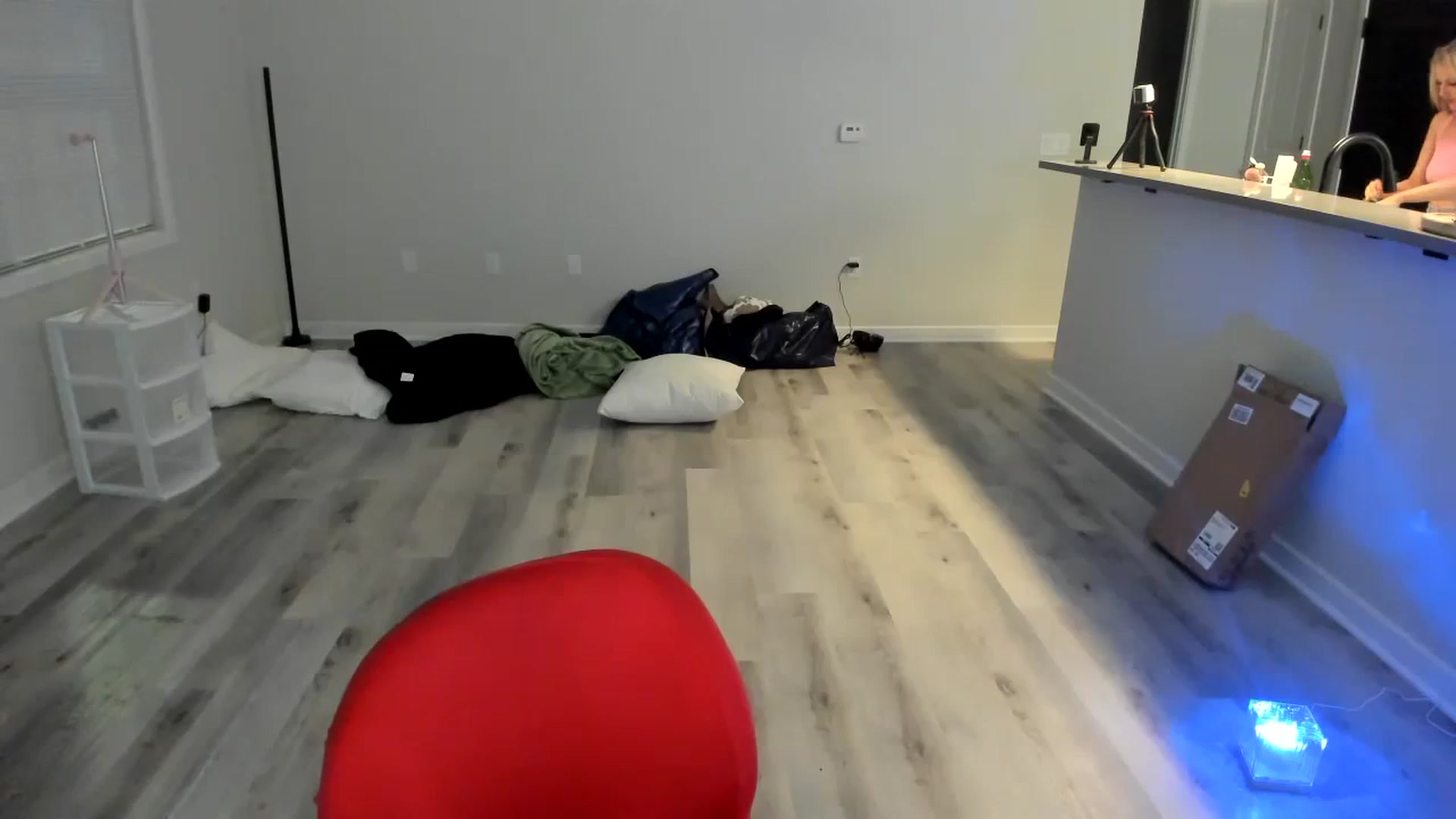 Gallery image thumbnail from Milk_Party's myfreecams stream on, 04/14/2024, 01:35 image 14 of 20