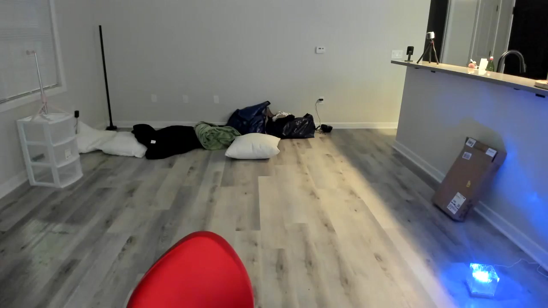 Gallery image thumbnail from Milk_Party's myfreecams stream on, 04/14/2024, 01:35 image 12 of 20