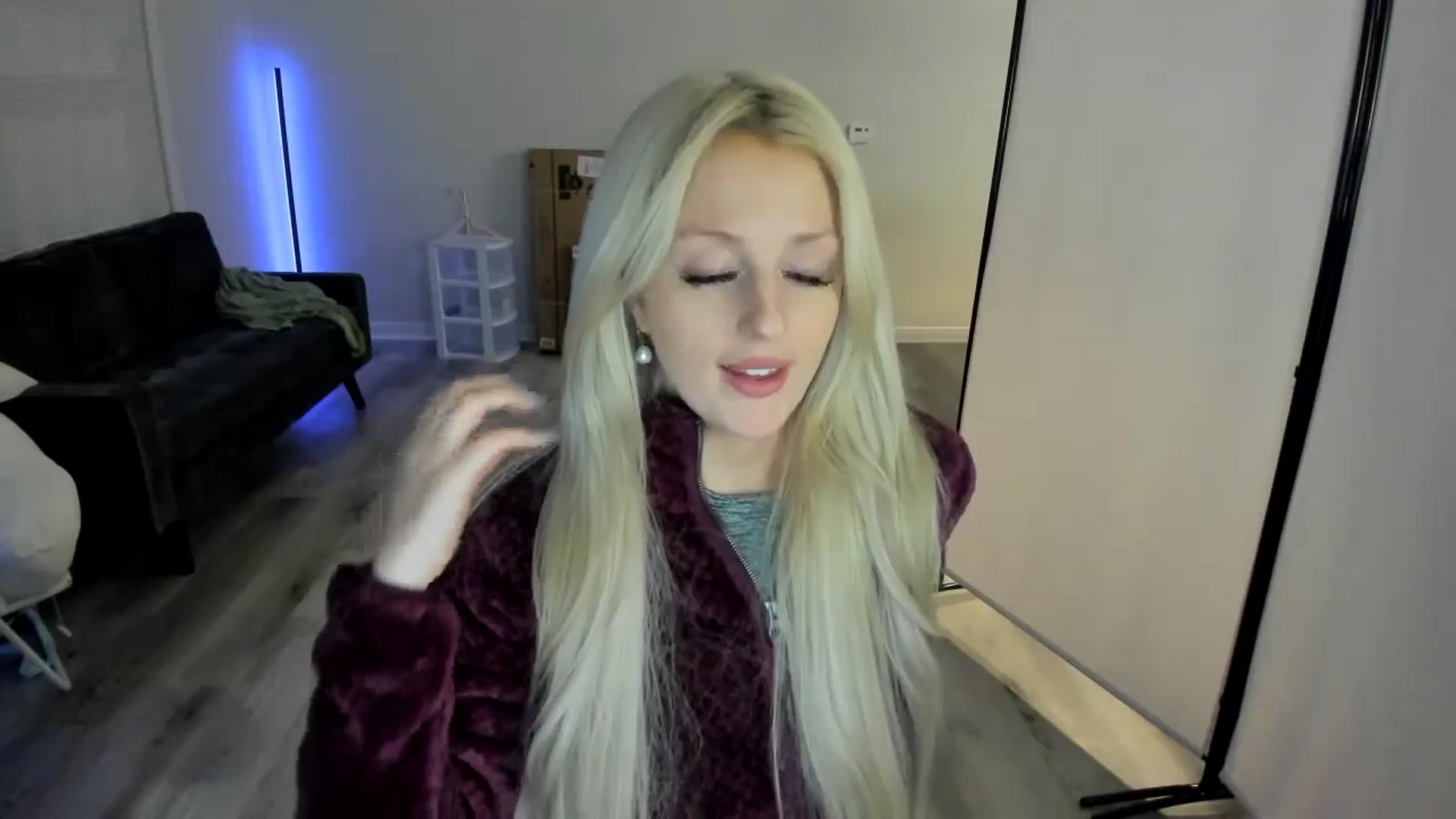 Gallery image thumbnail from Milk_Party's myfreecams stream on, 04/19/2024, 04:46 image 6 of 20