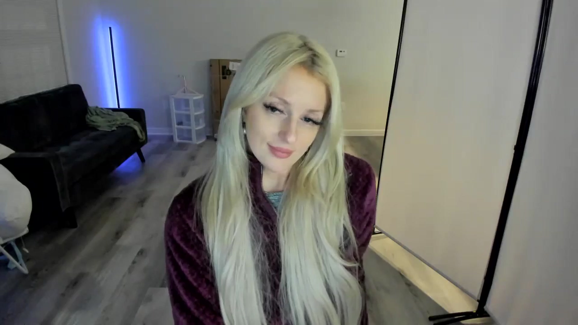 Gallery image thumbnail from Milk_Party's myfreecams stream on, 04/19/2024, 04:46 image 18 of 20