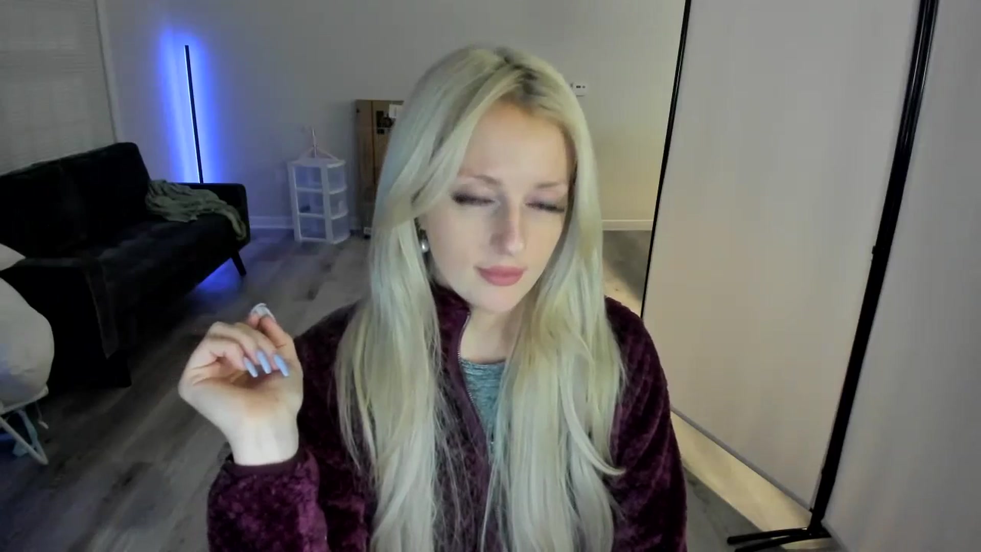 Gallery image thumbnail from Milk_Party's myfreecams stream on, 04/19/2024, 04:46 image 3 of 20