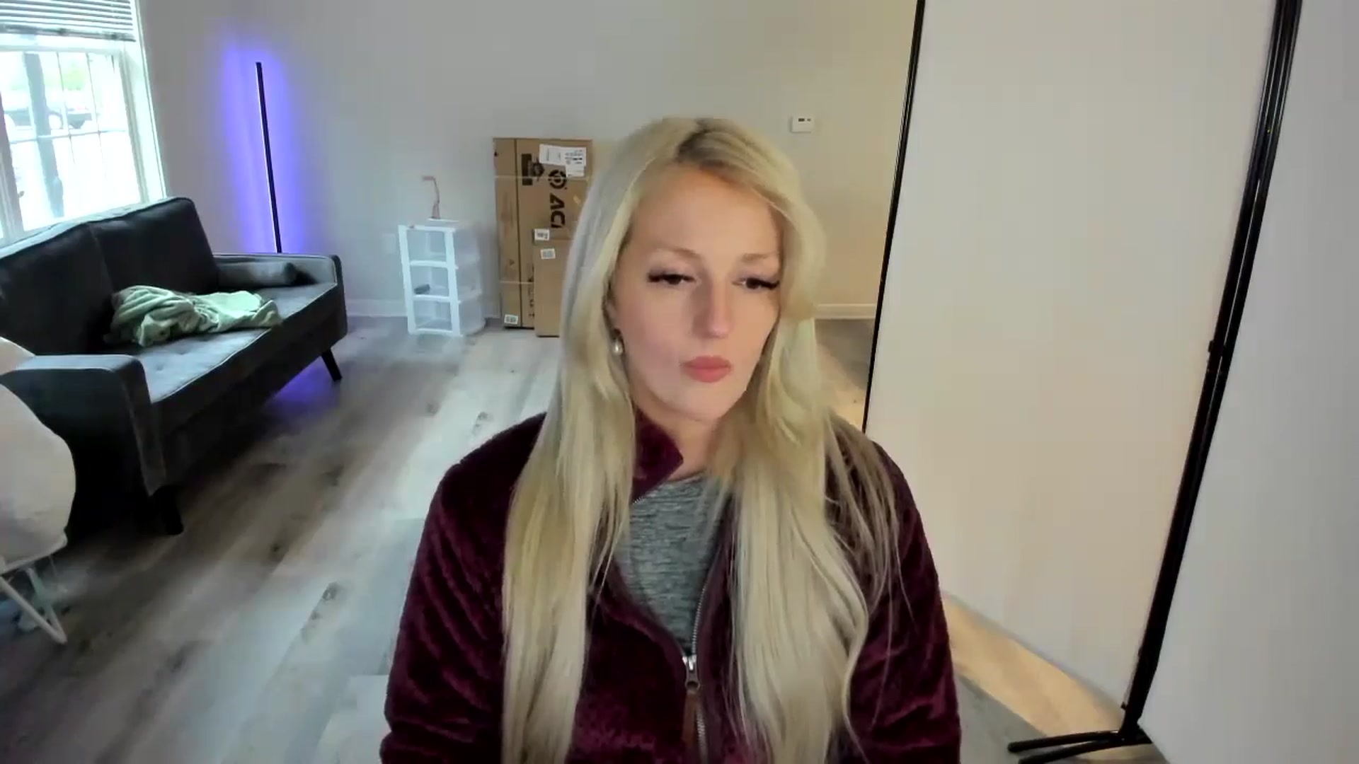 Gallery image thumbnail from Milk_Party's myfreecams stream on, 04/19/2024, 22:38 image 19 of 20