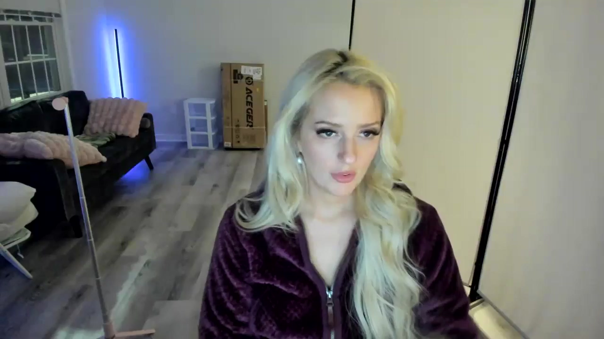 Gallery image thumbnail from Milk_Party's myfreecams stream on, 04/28/2024, 03:54 image 1 of 20