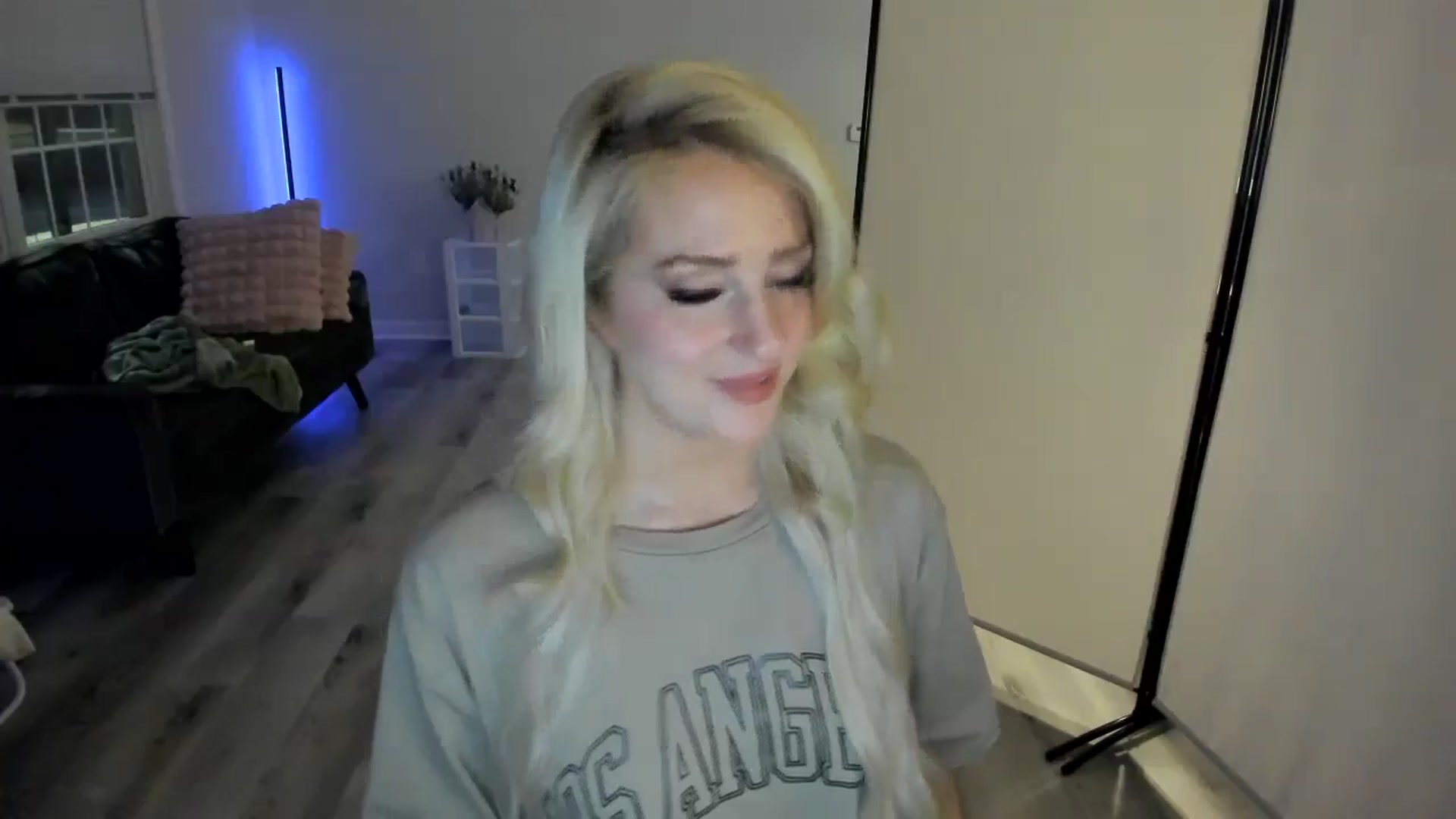 Gallery image thumbnail from Milk_Party's myfreecams stream on, 05/03/2024, 02:08 image 20 of 20