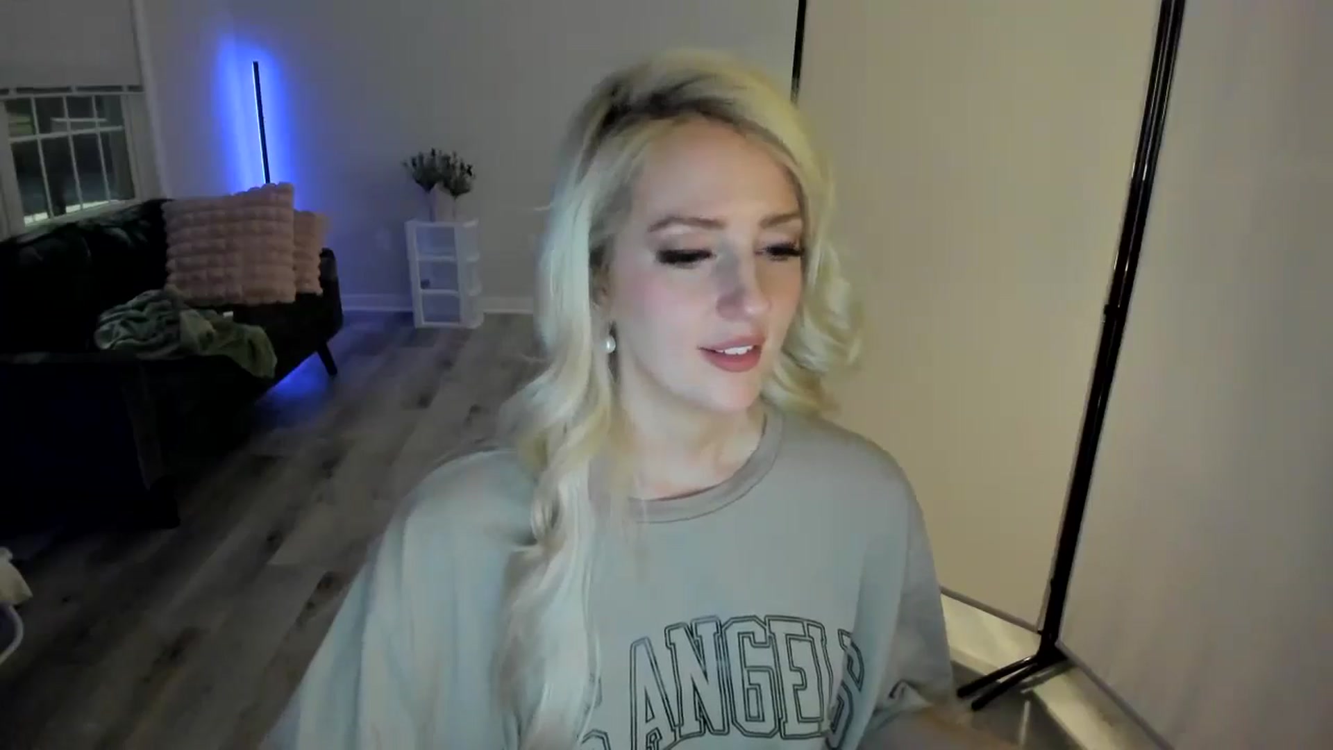 Gallery image thumbnail from Milk_Party's myfreecams stream on, 05/03/2024, 03:07 image 8 of 20