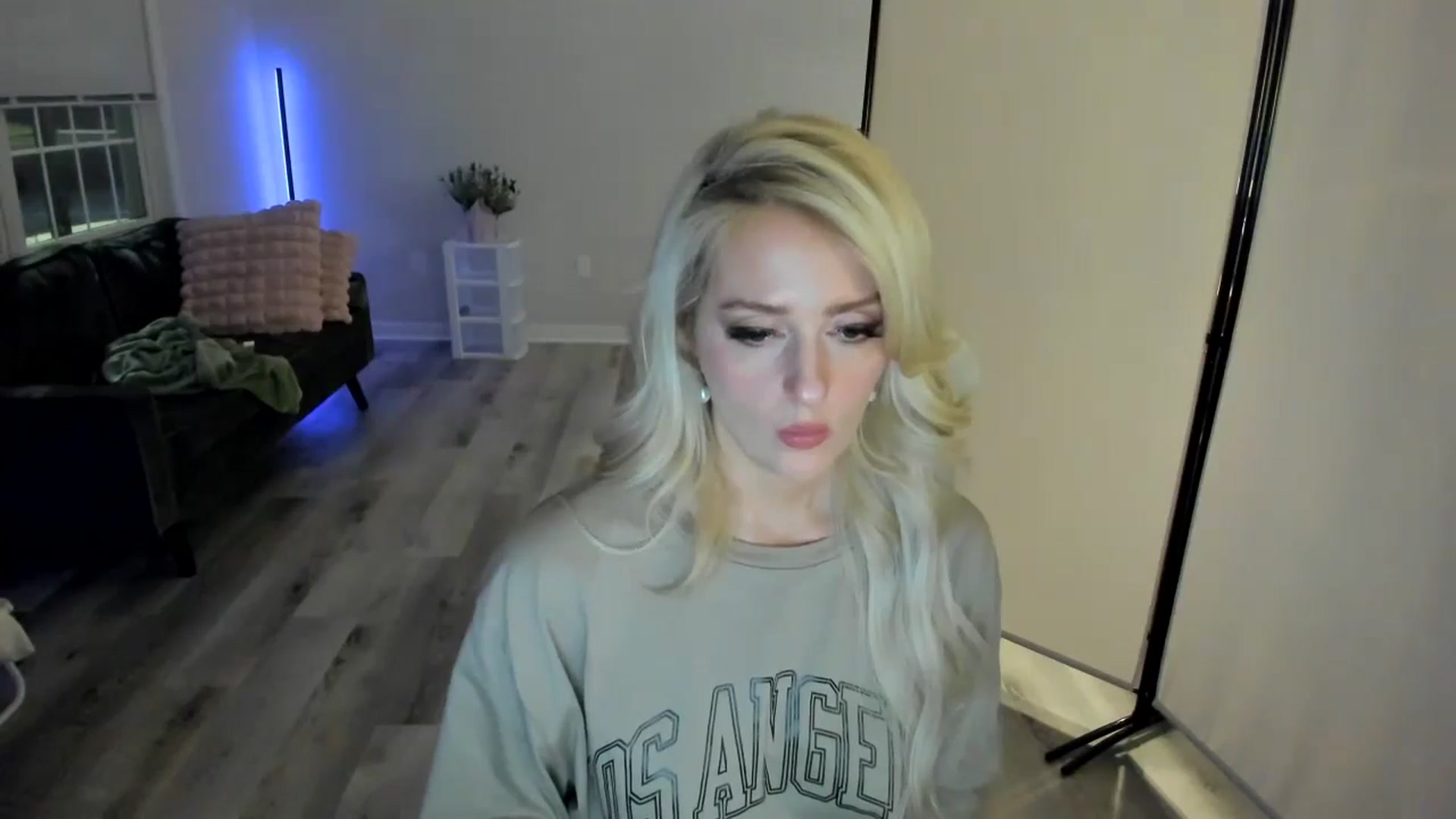 Gallery image thumbnail from Milk_Party's myfreecams stream on, 05/03/2024, 05:55 image 5 of 20