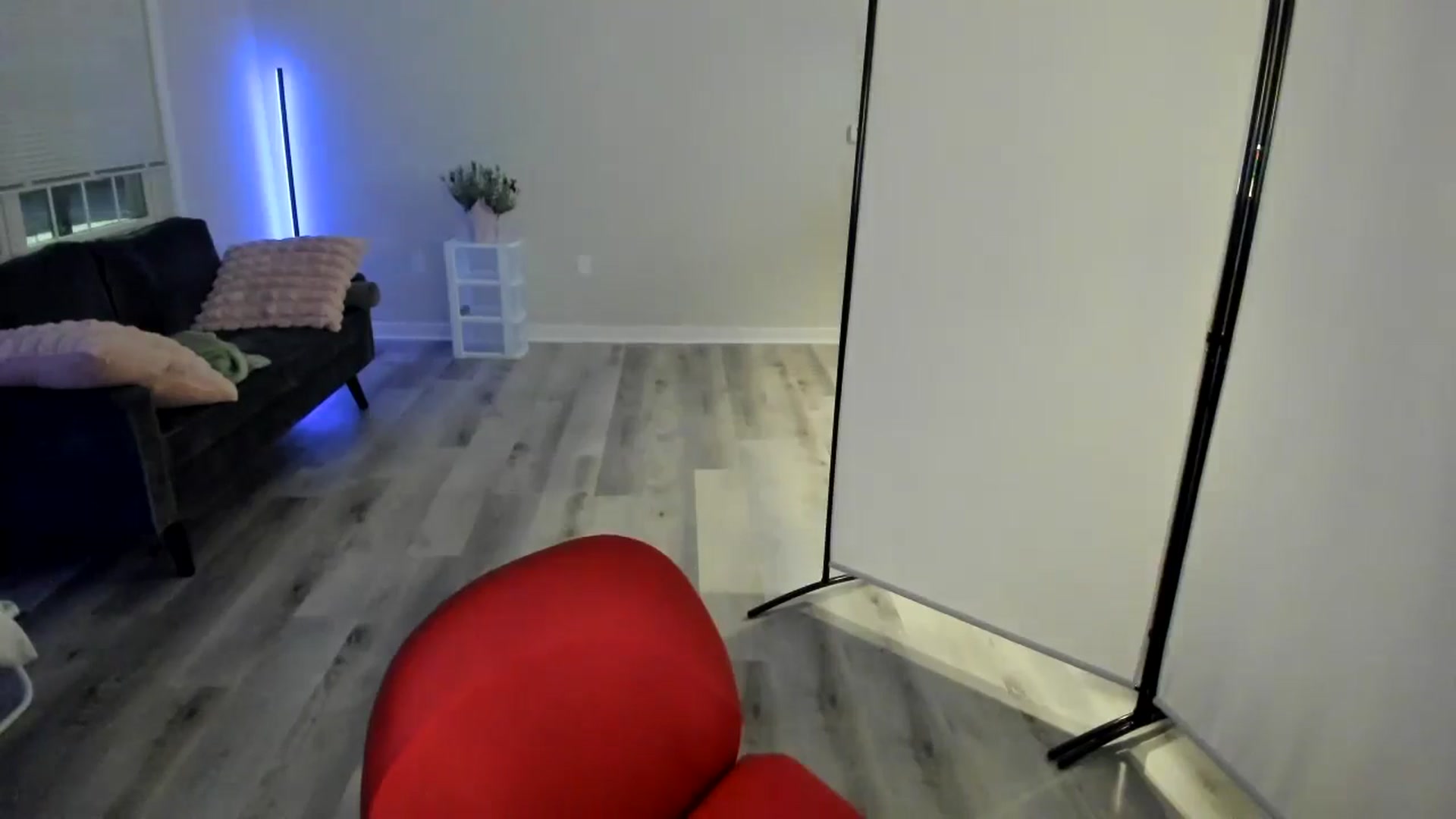 Gallery image thumbnail from Milk_Party's myfreecams stream on, 05/04/2024, 04:53 image 7 of 20
