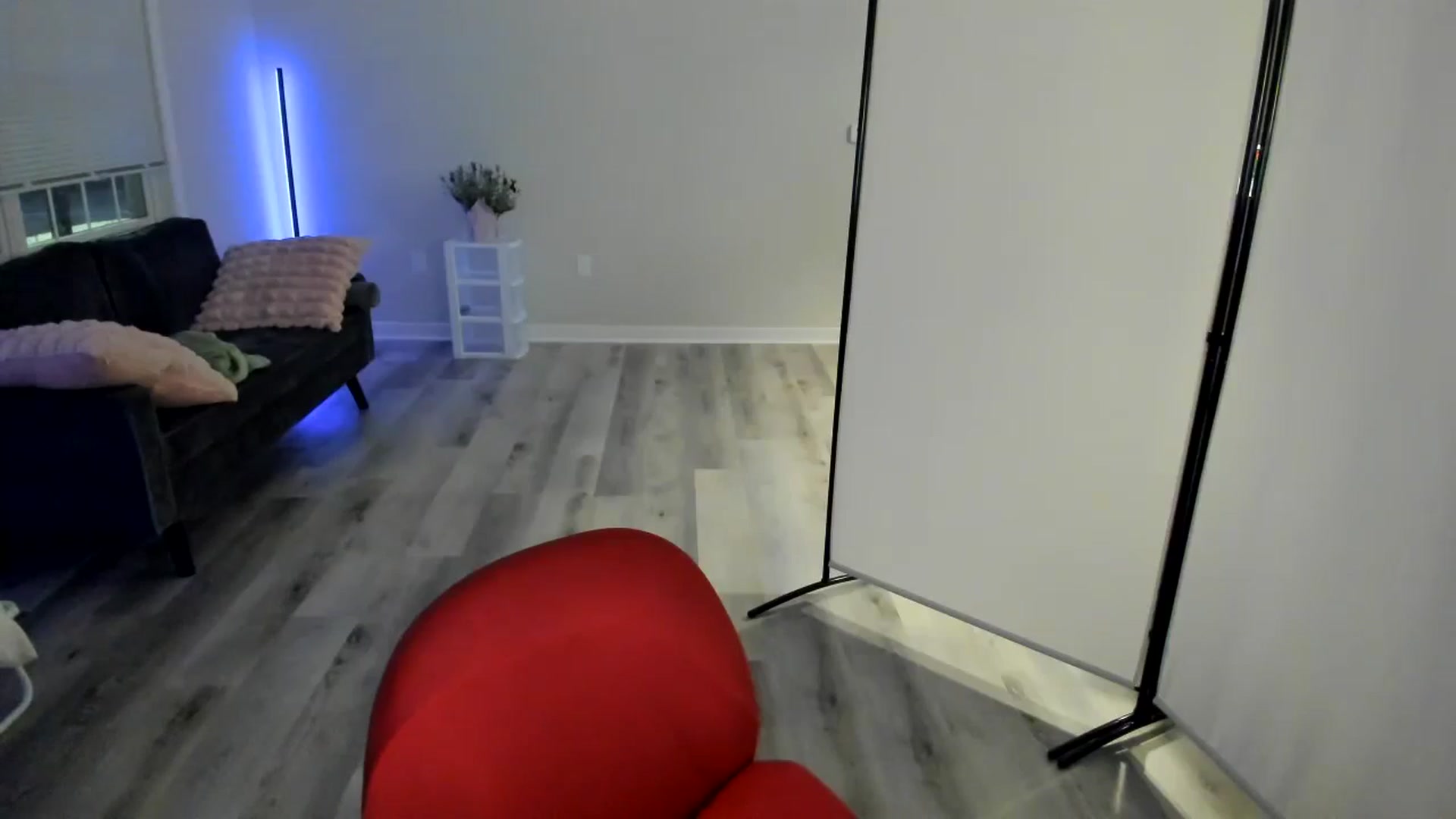 Gallery image thumbnail from Milk_Party's myfreecams stream on, 05/04/2024, 04:53 image 14 of 20