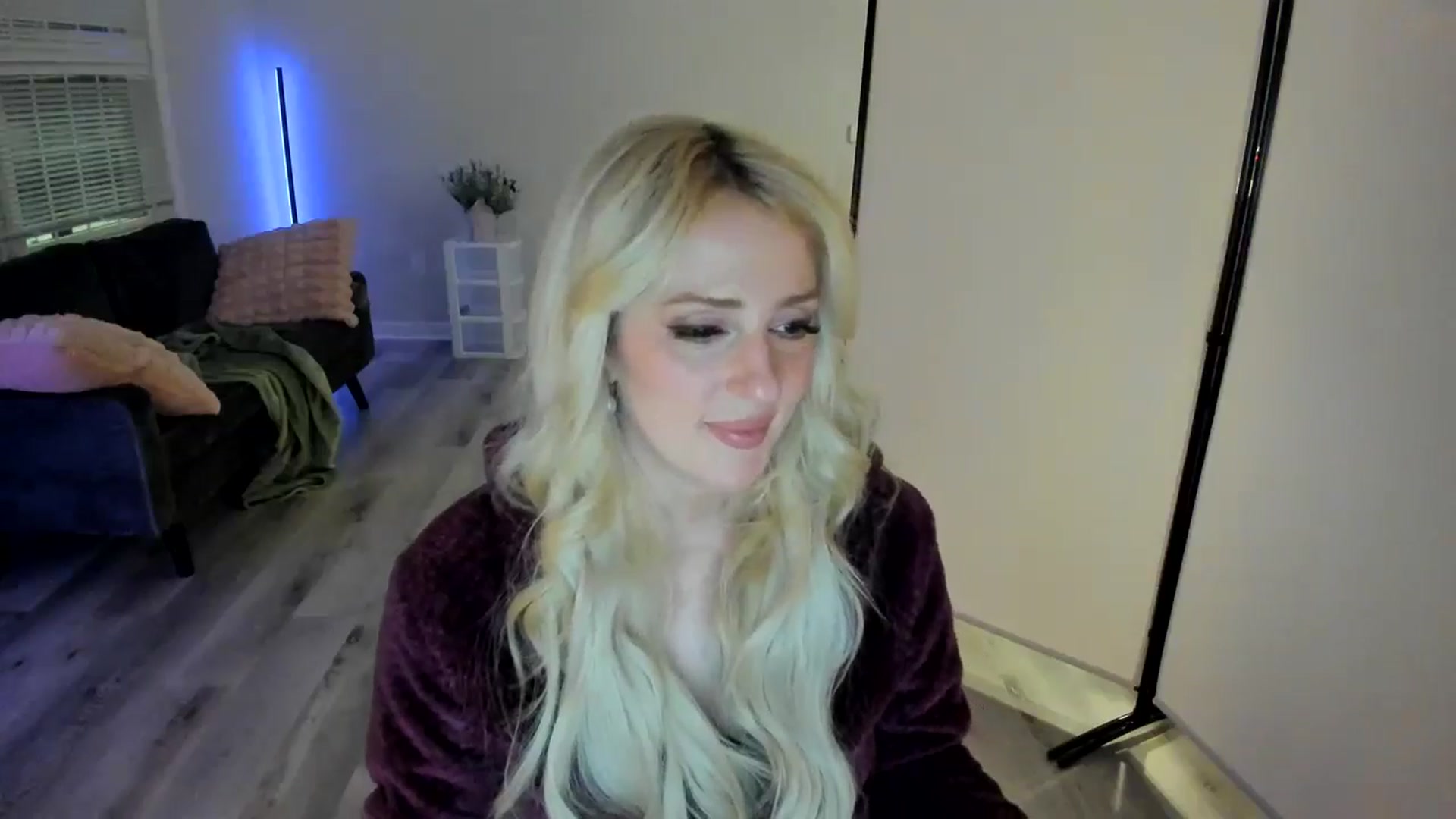 Gallery image thumbnail from Milk_Party's myfreecams stream on, 05/07/2024, 01:03 image 13 of 20