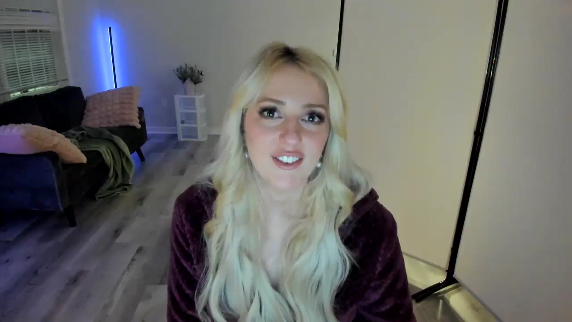 Gallery image thumbnail from Milk_Party's myfreecams stream on, 05/07/2024, 03:41 image 2 of 20
