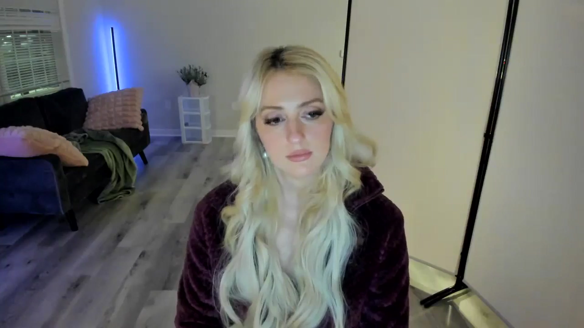 Gallery image thumbnail from Milk_Party's myfreecams stream on, 05/07/2024, 03:41 image 9 of 20